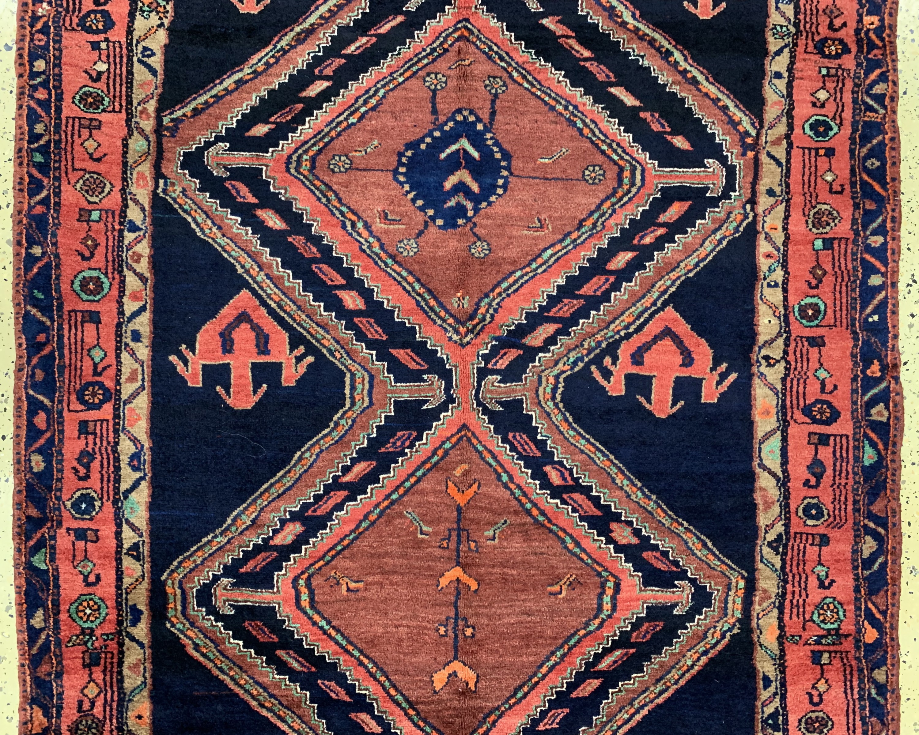 Detail b: Kordi alt, Persien, Mitte 20.Jhd, Wolle aufBaumwolle, ca. 299 x 145 cm, EHZ: 2