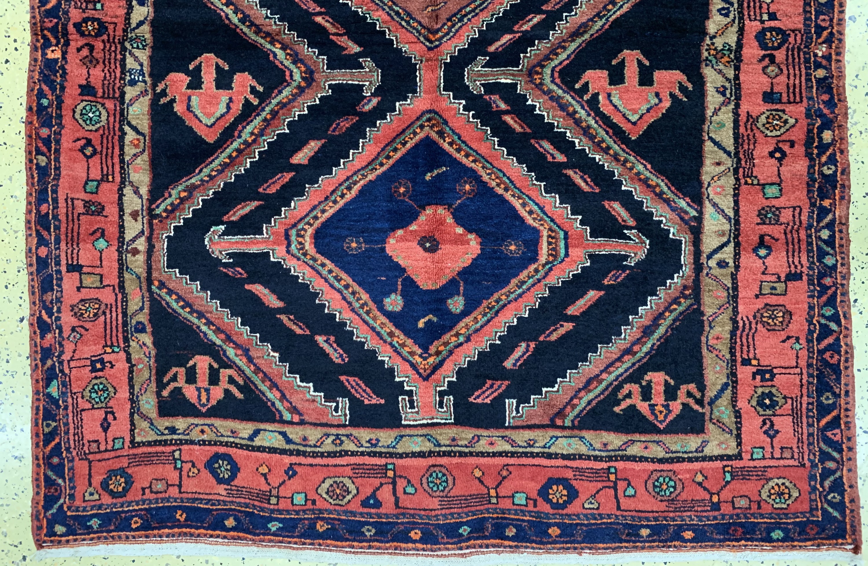 Detail c: Kordi alt, Persien, Mitte 20.Jhd, Wolle aufBaumwolle, ca. 299 x 145 cm, EHZ: 2