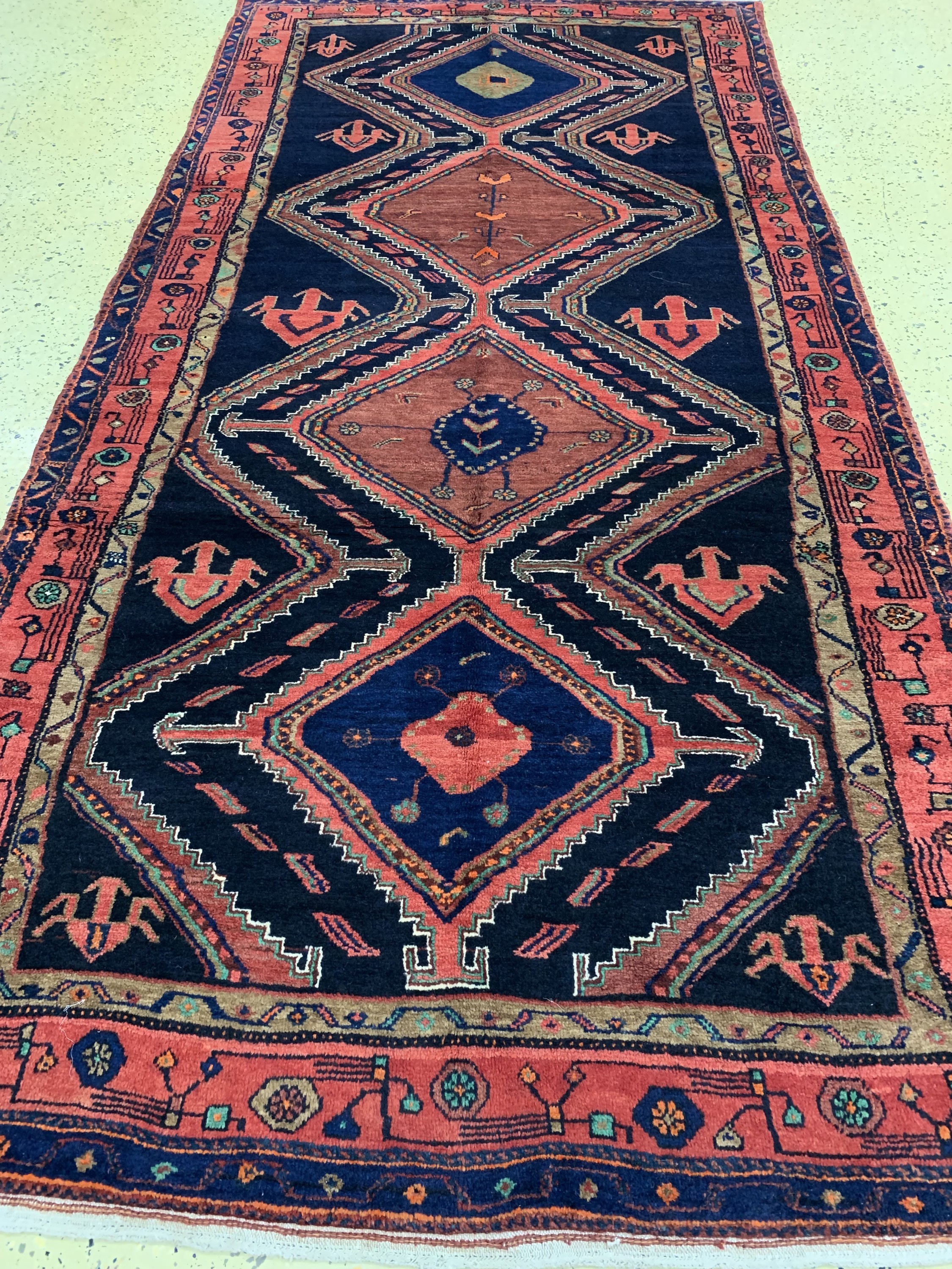 Detail d: Kordi alt, Persien, Mitte 20.Jhd, Wolle aufBaumwolle, ca. 299 x 145 cm, EHZ: 2