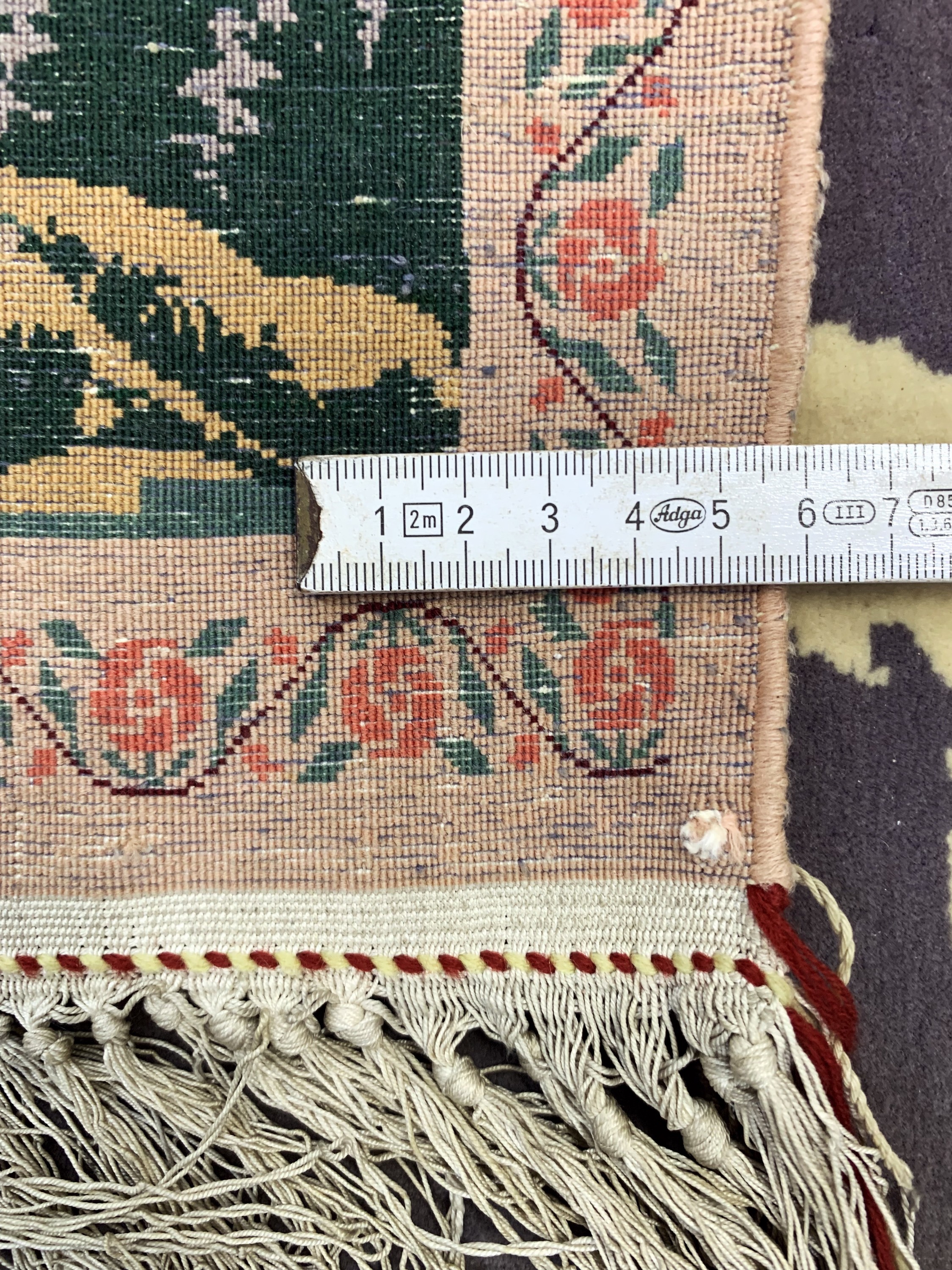 Detail d: Esfahan fein, Persien, ca. 60 Jahre, Korkwolle auf Seide, ca. 90 x 60 cm, ca. 1,0 Mio. Kn/qm, EHZ: 2