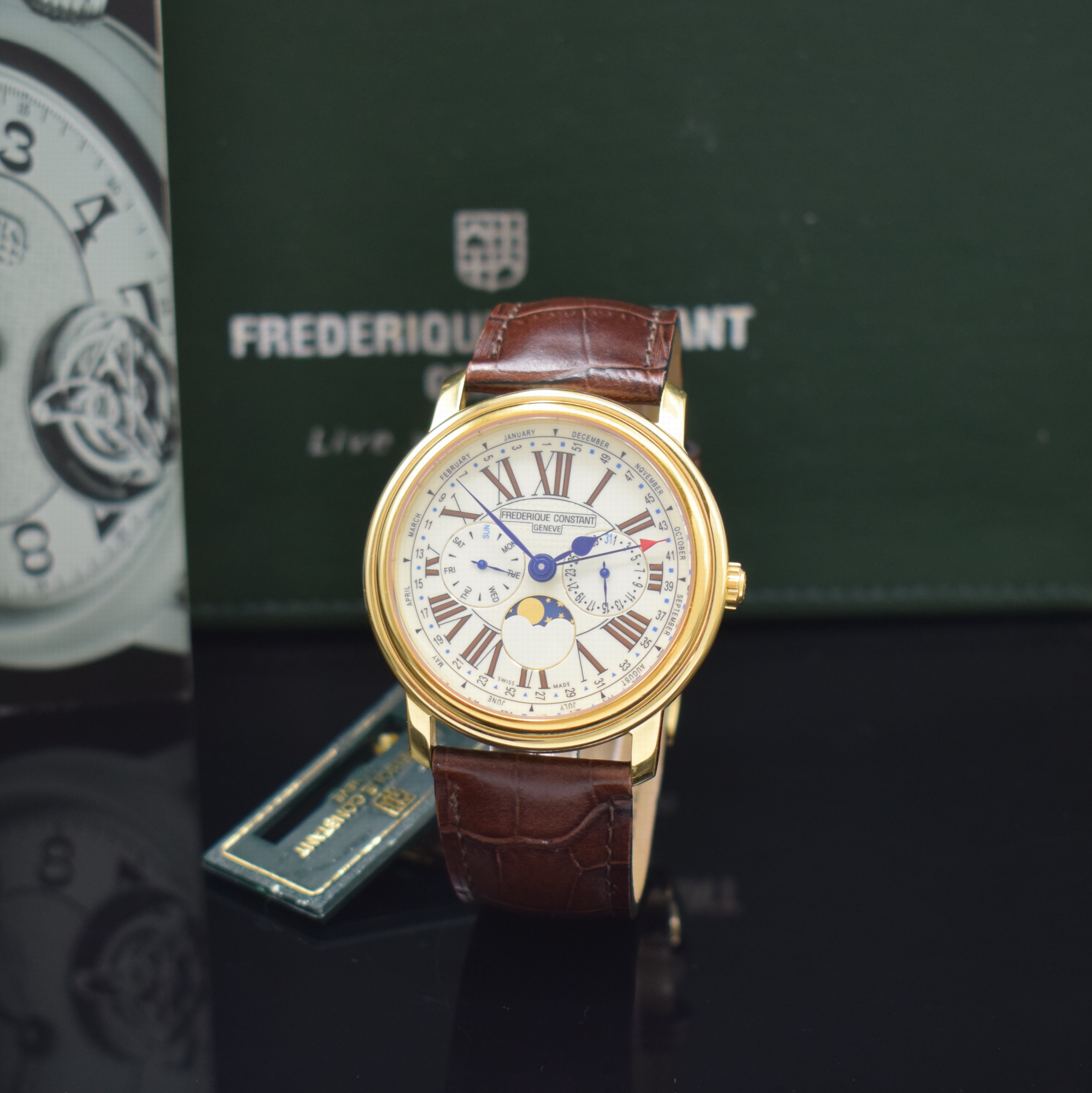 FREDERIQUE CONSTANT Armbanduhr Referenz FC- 270X4P4/5/6, Schweiz um 2008, verg. Metallgeh., Edelstahlboden verschr., orig. Lederband m. orig. ...