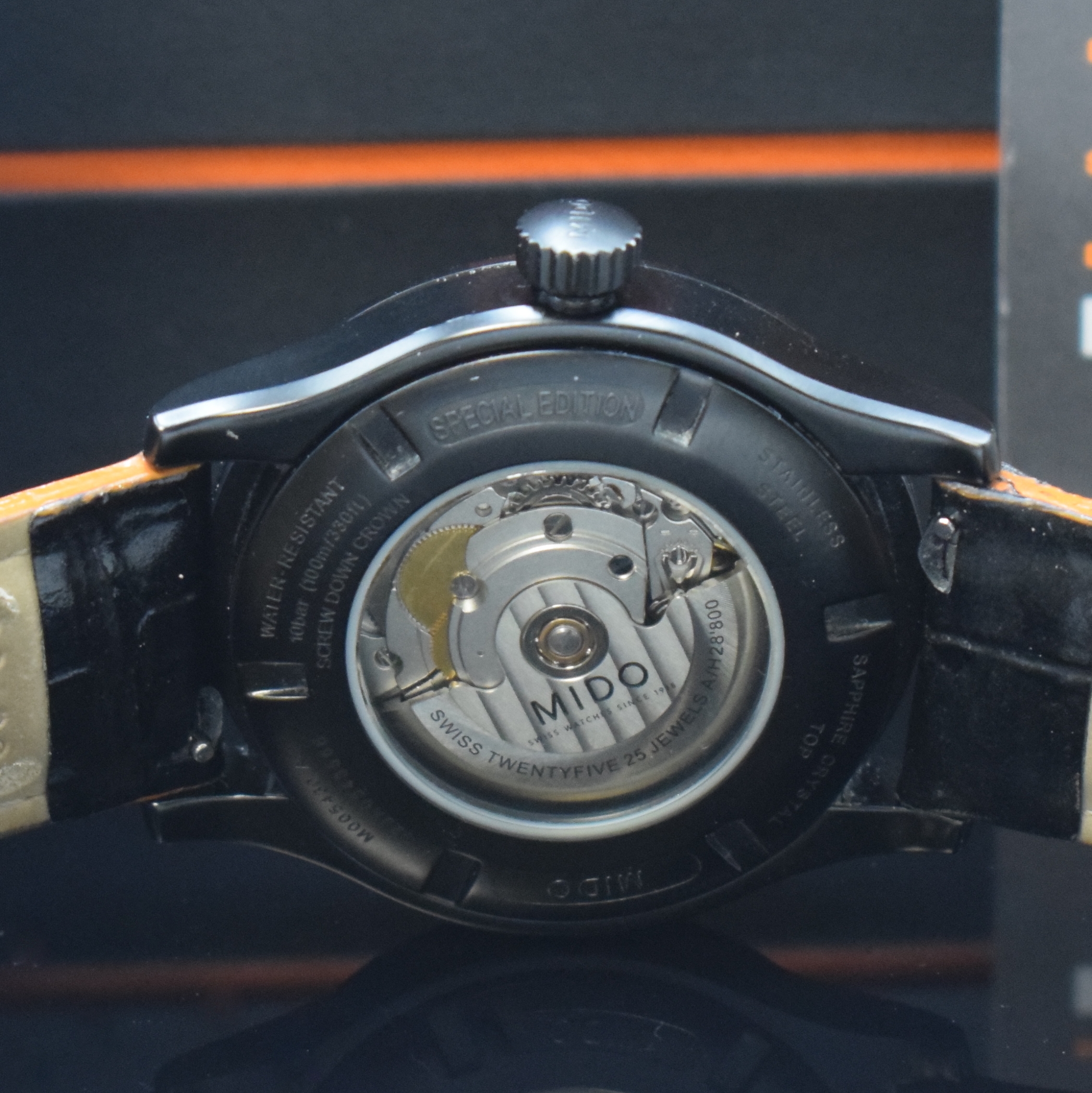 Detail d: MIDO Herrenarmbanduhr Multifort Referenz M005430 A, Automatik, schwarz beschichtetes Edelstahlgeh. inkl. orig. Lederband m. dopp. Faltschl., ...