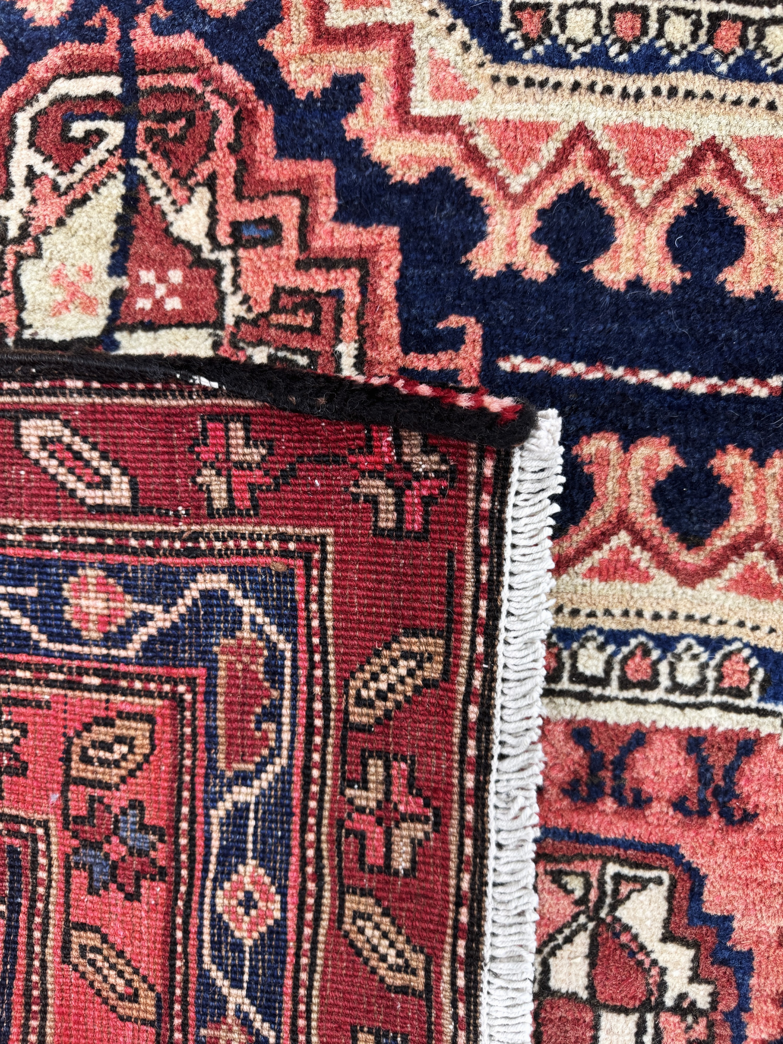 Detail e: Meschgin alt, Persien, Mitte 20.Jhd, Wolle auf Baumwolle, ca. 357 x 124 cm, EHZ: 1-2