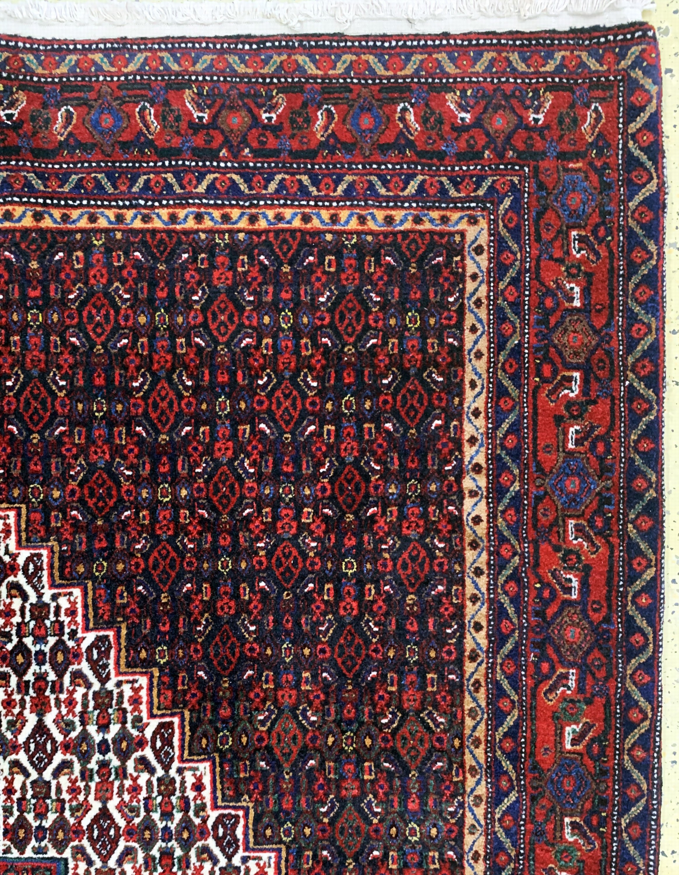 Detail e: Senneh fein, Persien, Mitte 20.Jhd, Wolle auf Baumwolle, ca. 330 x 204 cm, EHZ: 1-2