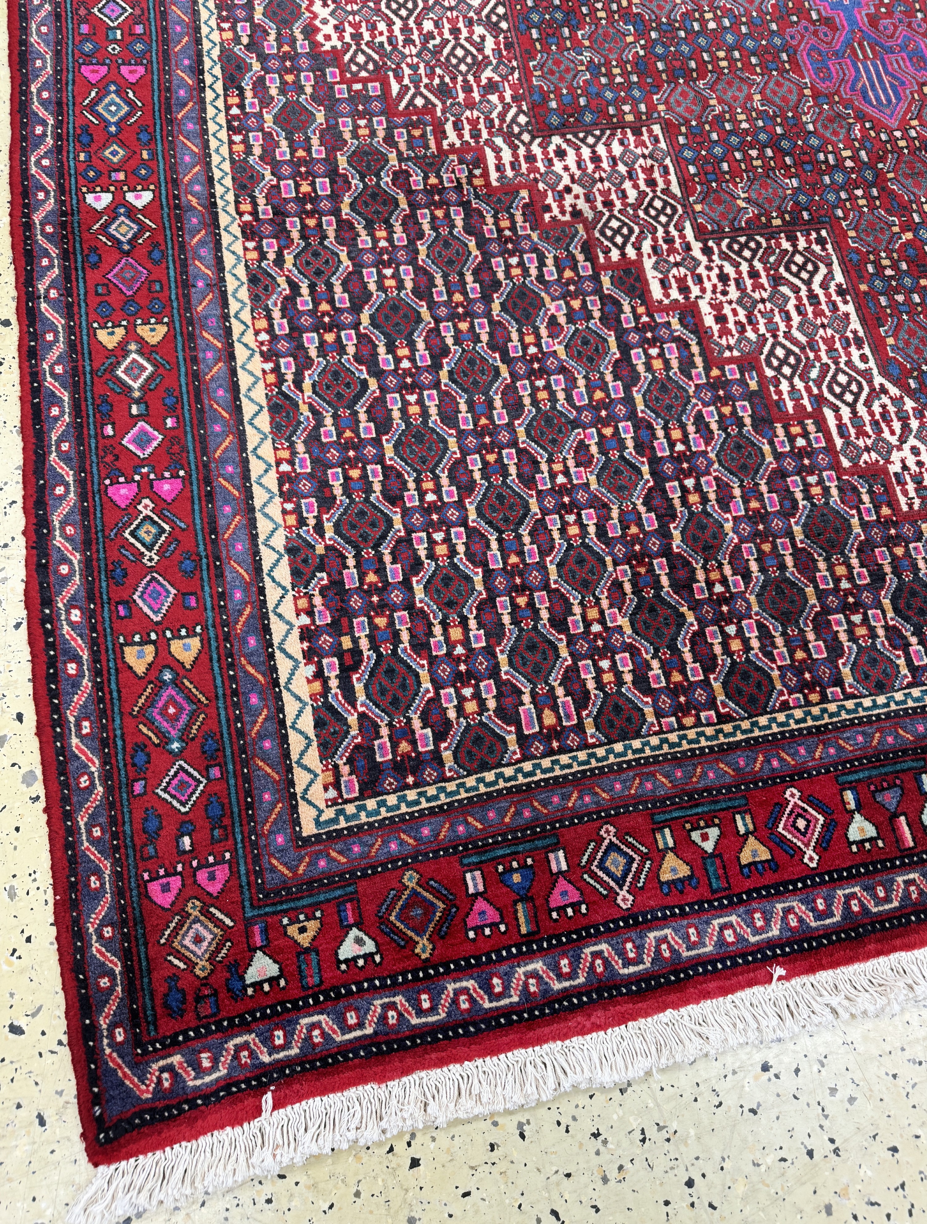 Detail f: Senneh, Persien, Ende 20.Jhd, Wolle auf Baumwolle, ca. 293 x 202 cm, EHZ: 1-2