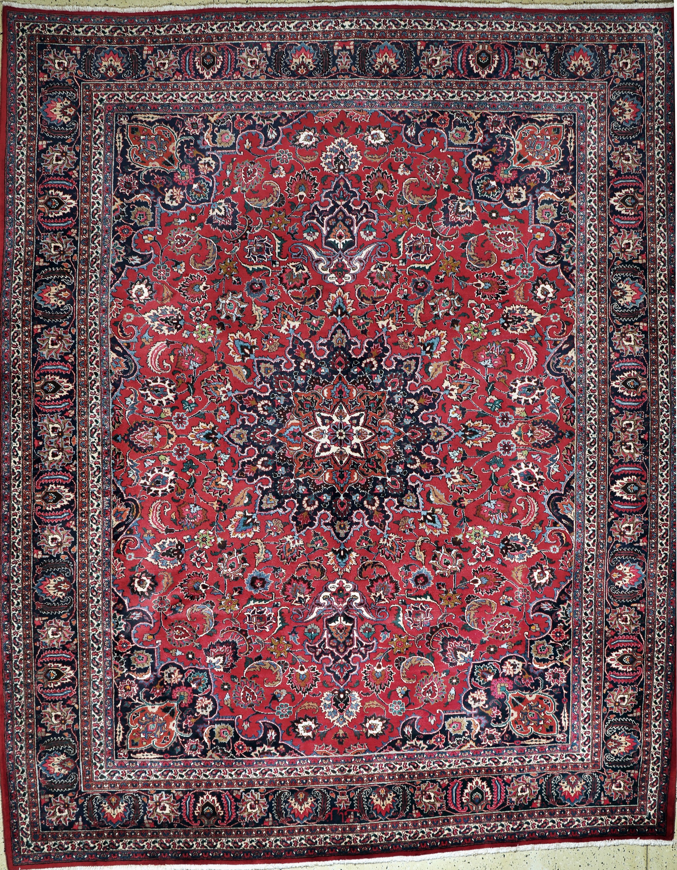 Mesched alt, Persien, Mitte 20.Jhd, Wolle auf Baumwolle, ca. 380 x 306 cm, EHZ: 2