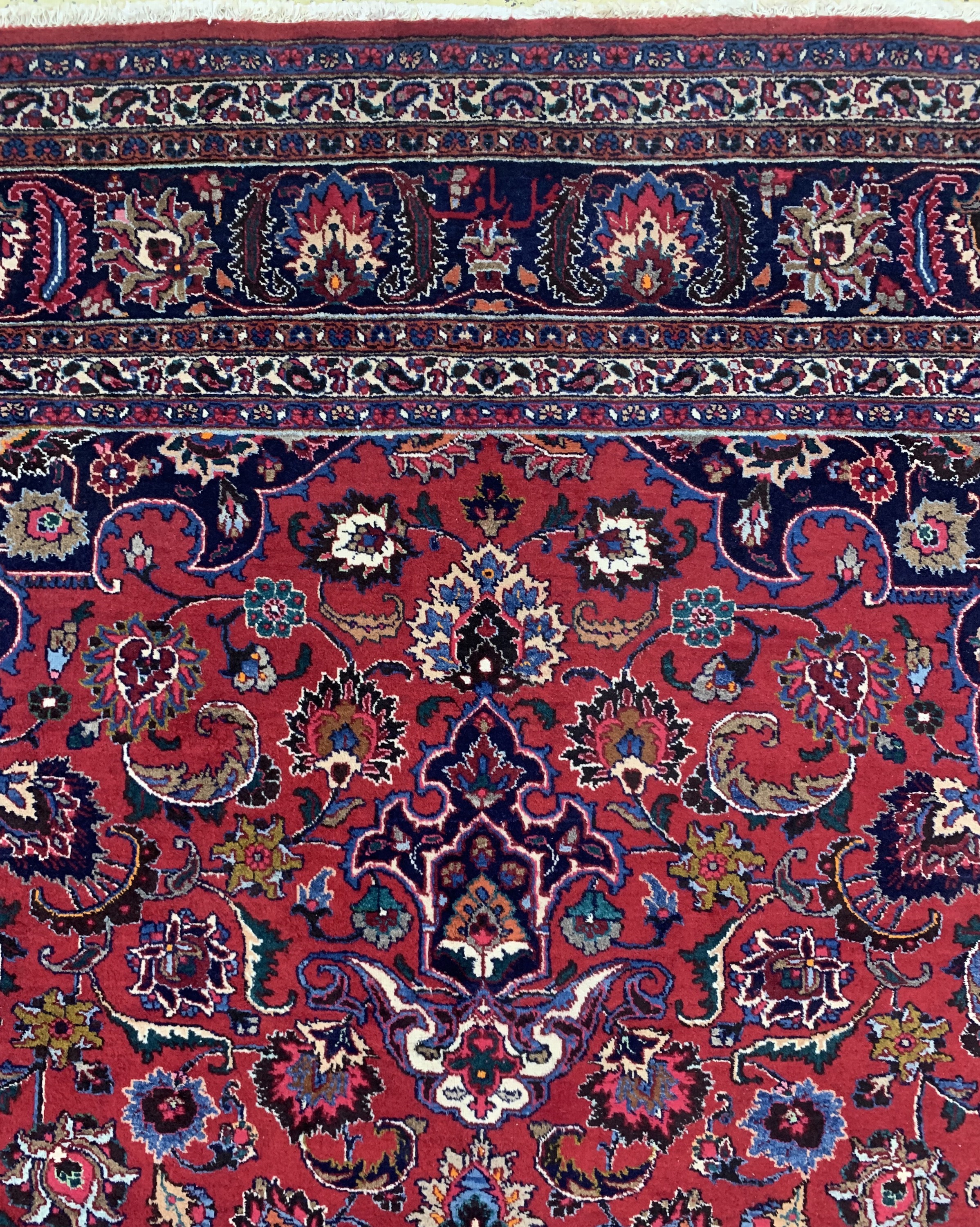 Detail e: Mesched alt, Persien, Mitte 20.Jhd, Wolle auf Baumwolle, ca. 380 x 306 cm, EHZ: 2