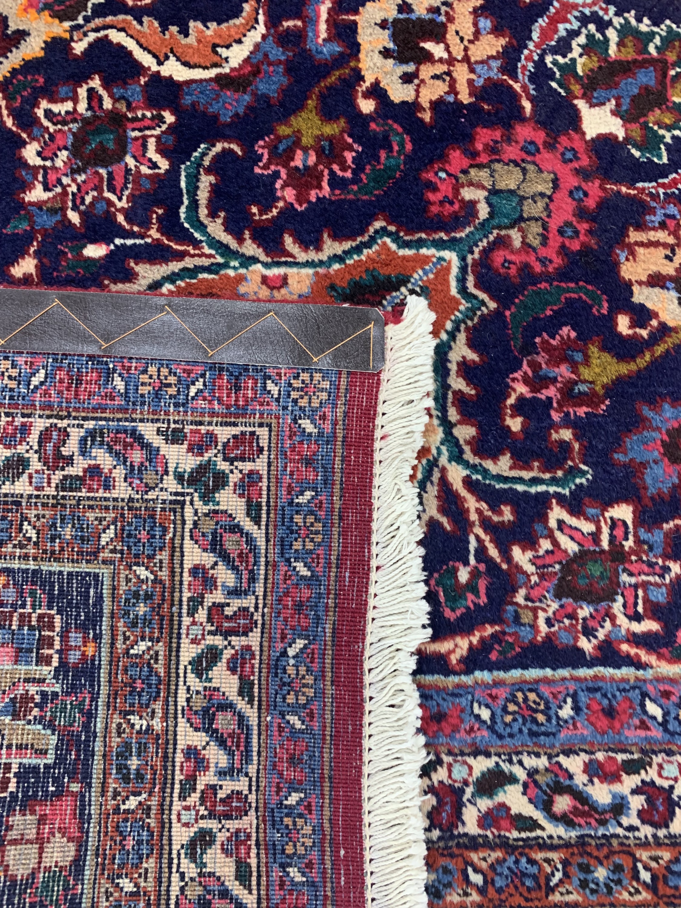 Detail h: Mesched alt, Persien, Mitte 20.Jhd, Wolle auf Baumwolle, ca. 380 x 306 cm, EHZ: 2