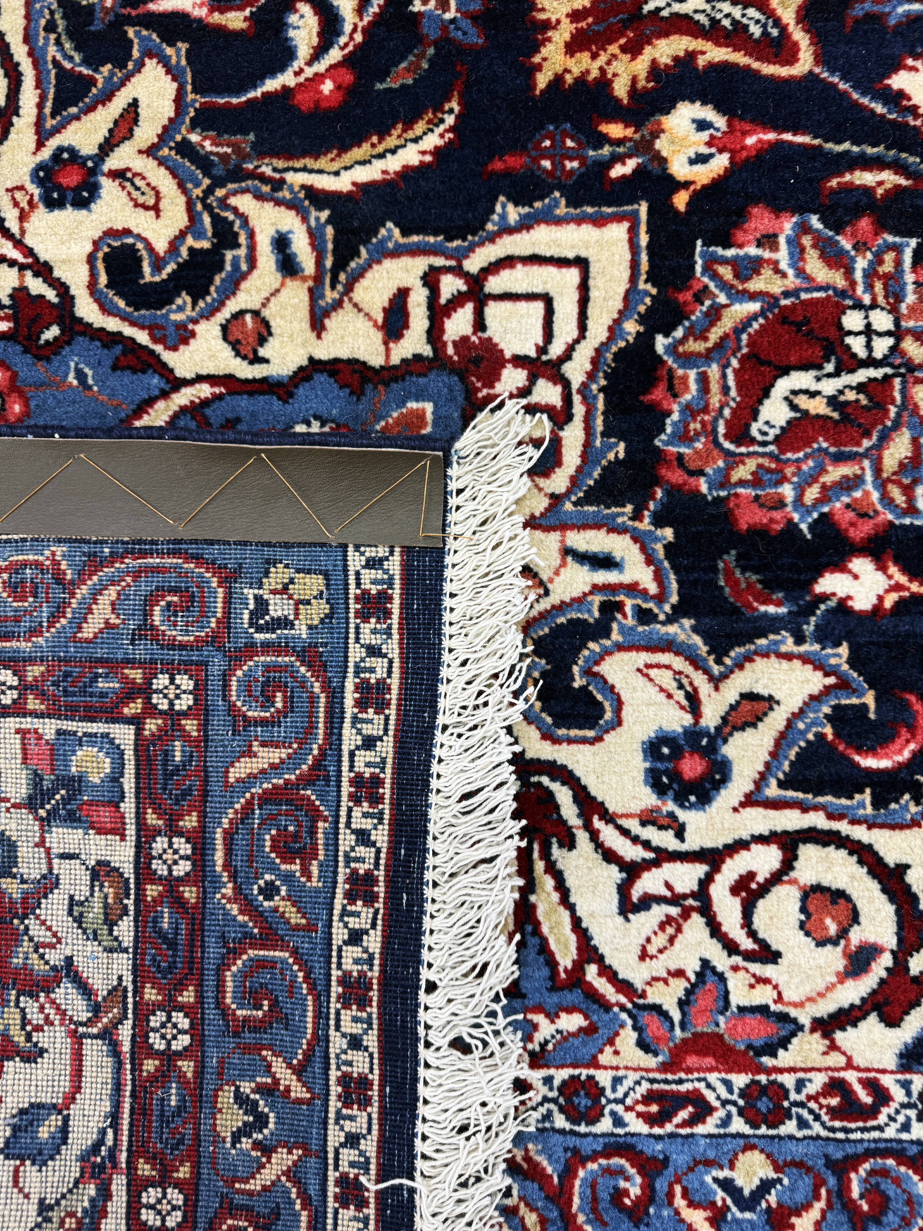 Detail k: Sarogh Kork fein, Persien, Mitte 20.Jhd, Korkwolle auf Baumwolle, ca. 430 x 305 cm, EHZ:(nahezu neuwertig)
