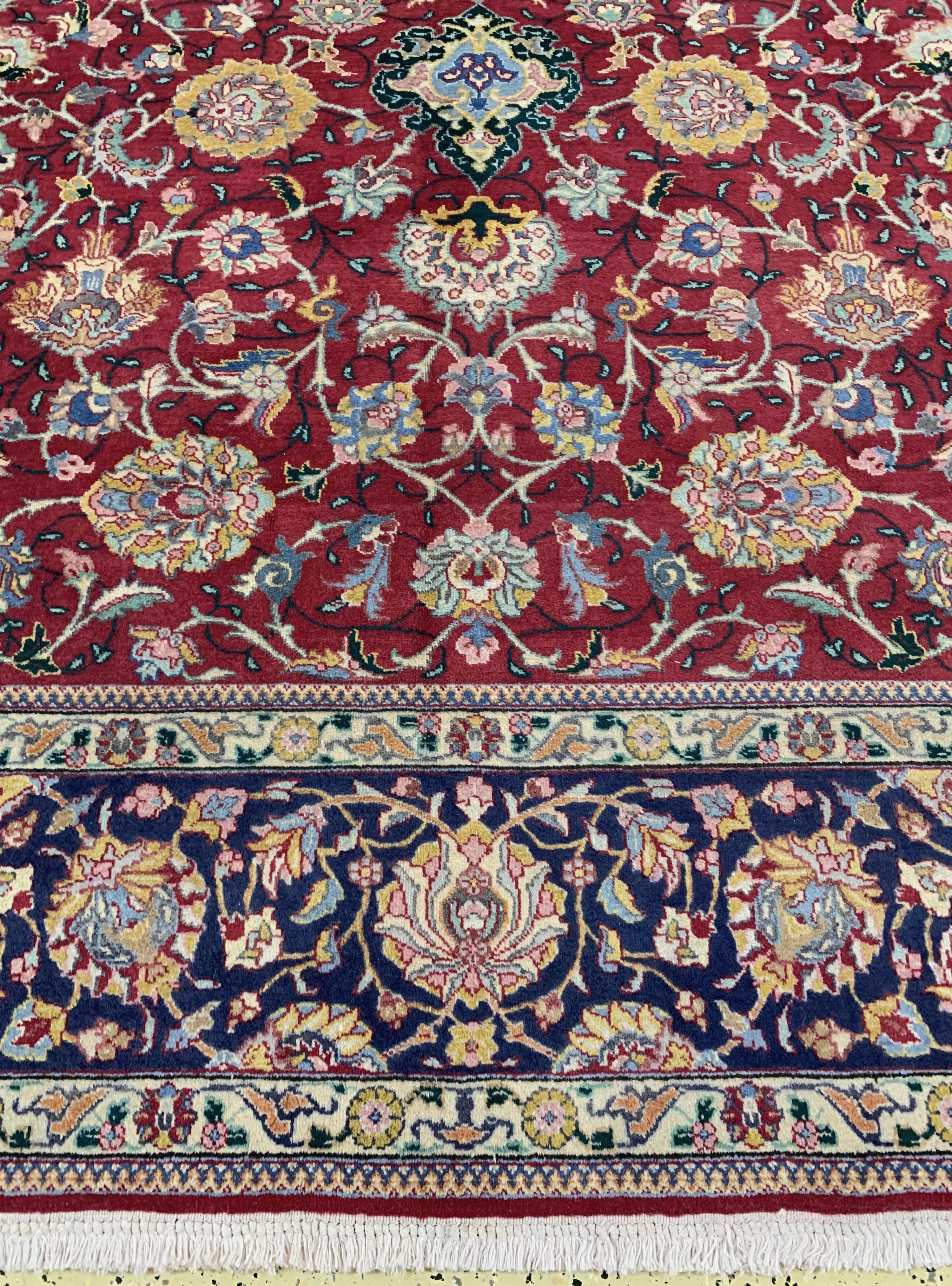 Detail b: Täbriz alt, Persien, Mitte 20.Jhd, Wolle auf Baumwolle, ca. 395 x 288 cm, EHZ: 2
