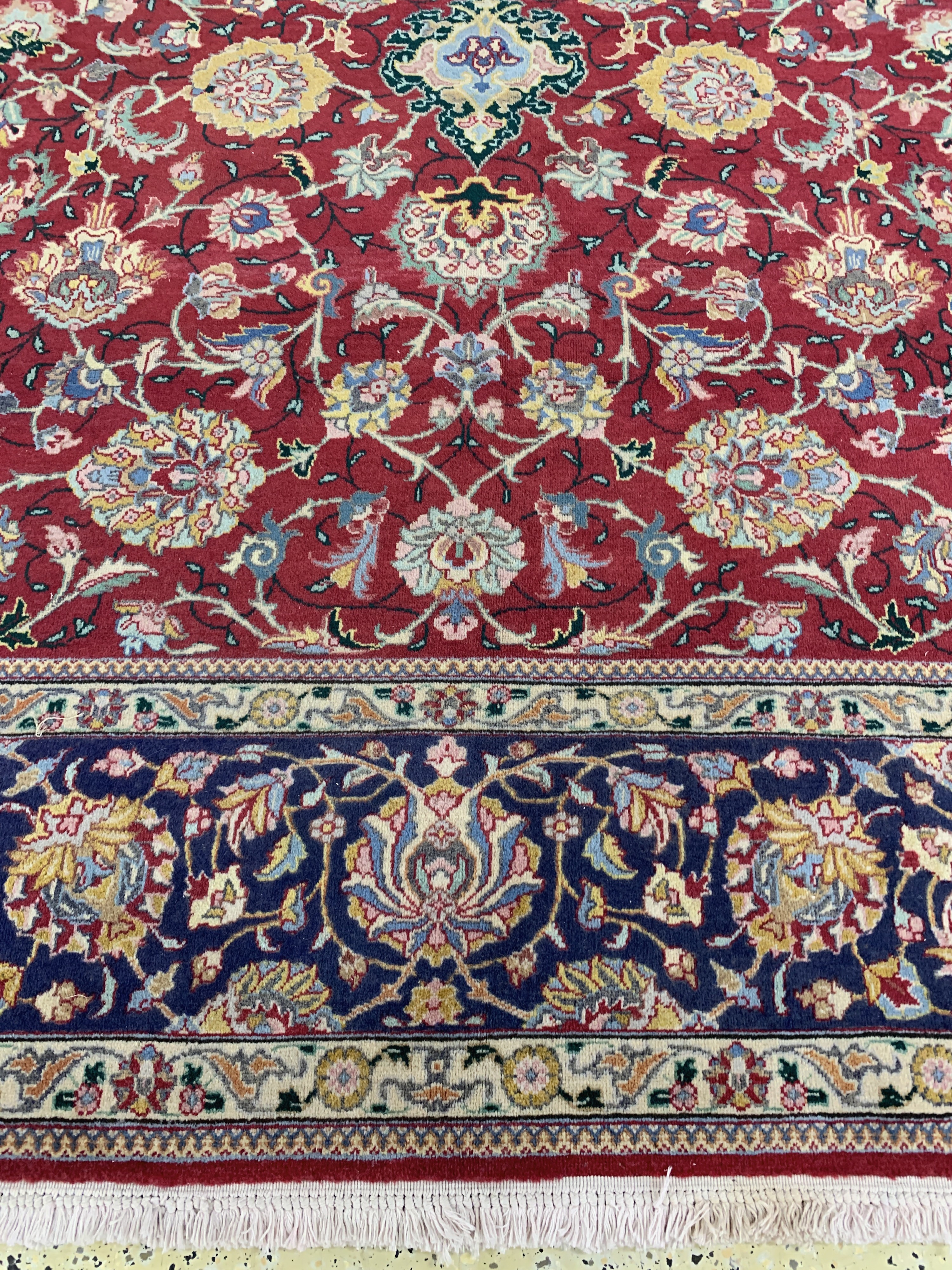 Detail h: Täbriz alt, Persien, Mitte 20.Jhd, Wolle auf Baumwolle, ca. 395 x 288 cm, EHZ: 2