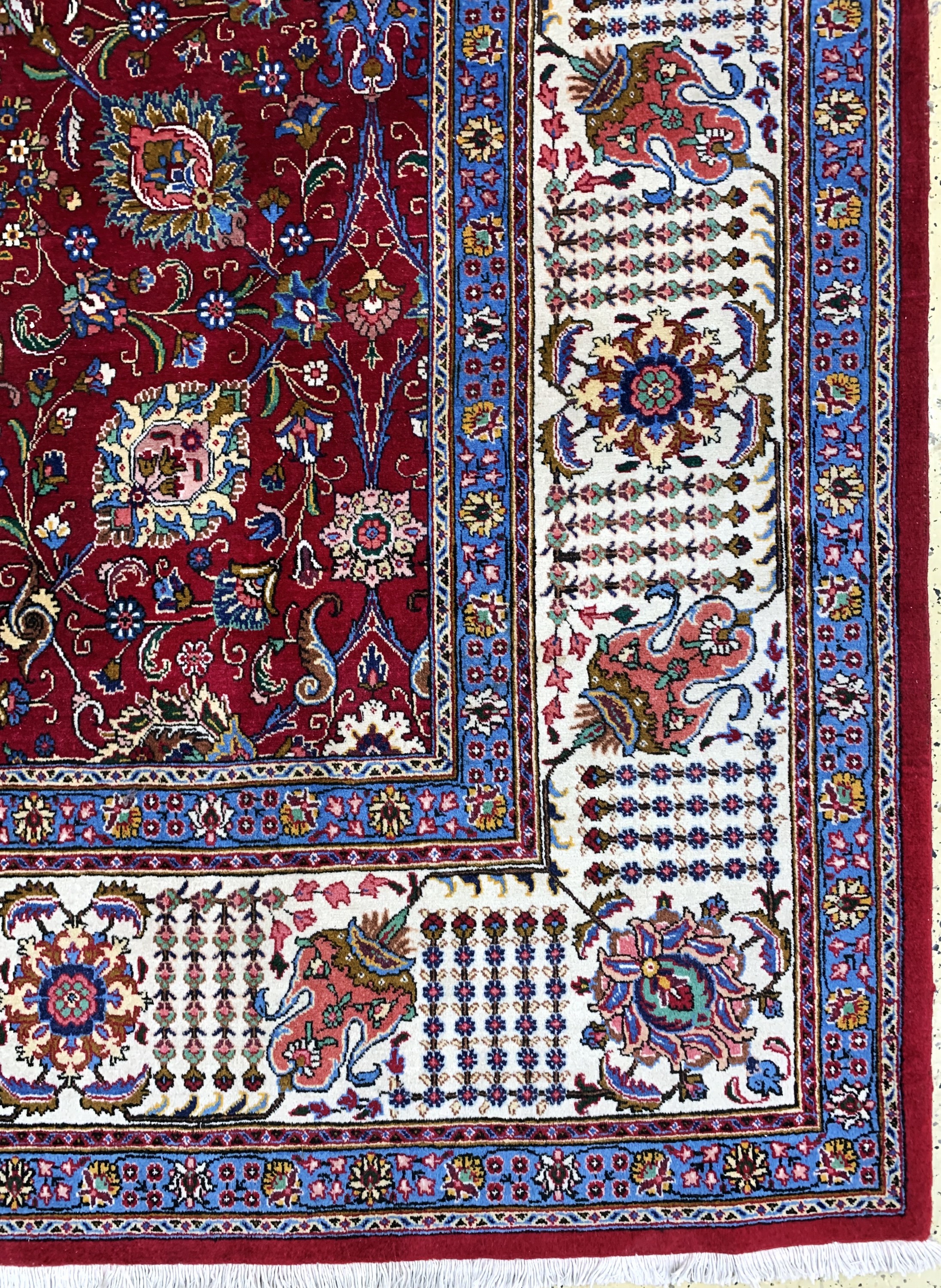 Detail a: Täbriz alt, Persien, Mitte 20.Jhd, Wolle auf Baumwolle, ca. 490 x 340 cm, EHZ: 1-2
