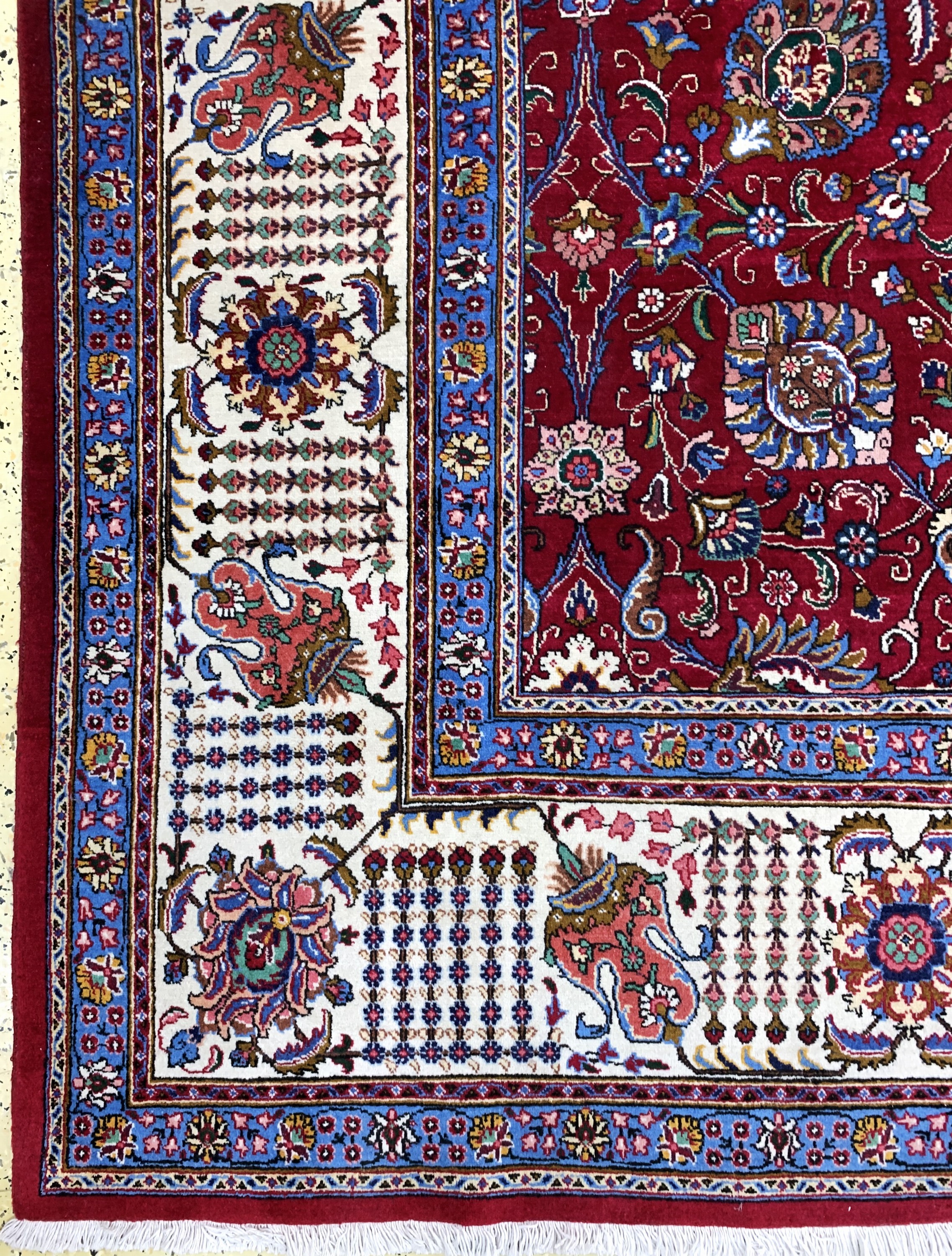 Detail c: Täbriz alt, Persien, Mitte 20.Jhd, Wolle auf Baumwolle, ca. 490 x 340 cm, EHZ: 1-2