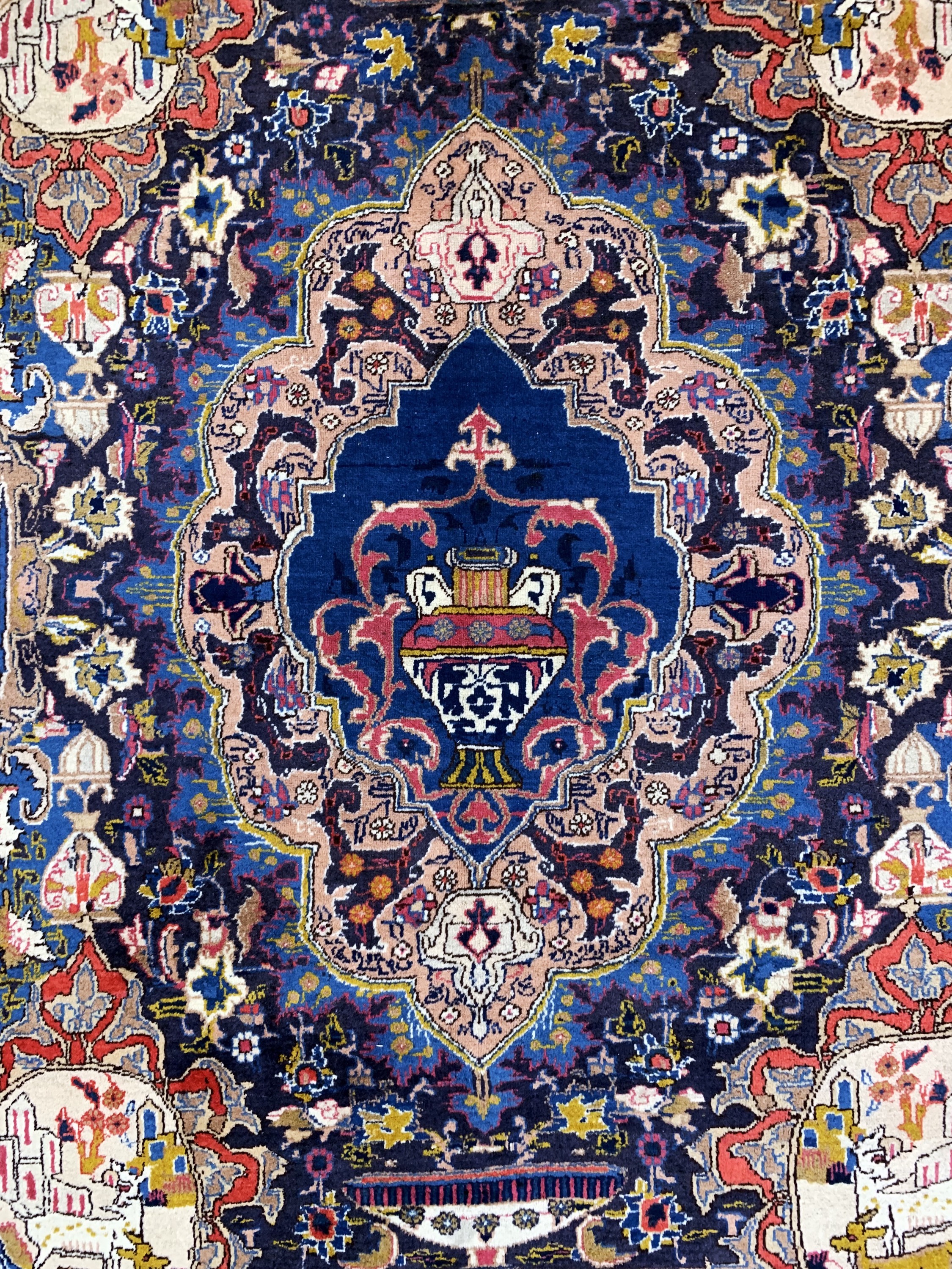 Detail d: Kaschmar alt, Persien, Mitte 20.Jhd, Wolle auf Baumwolle, ca. 380 x 295 cm, gereinigt, EHZ: 1-2