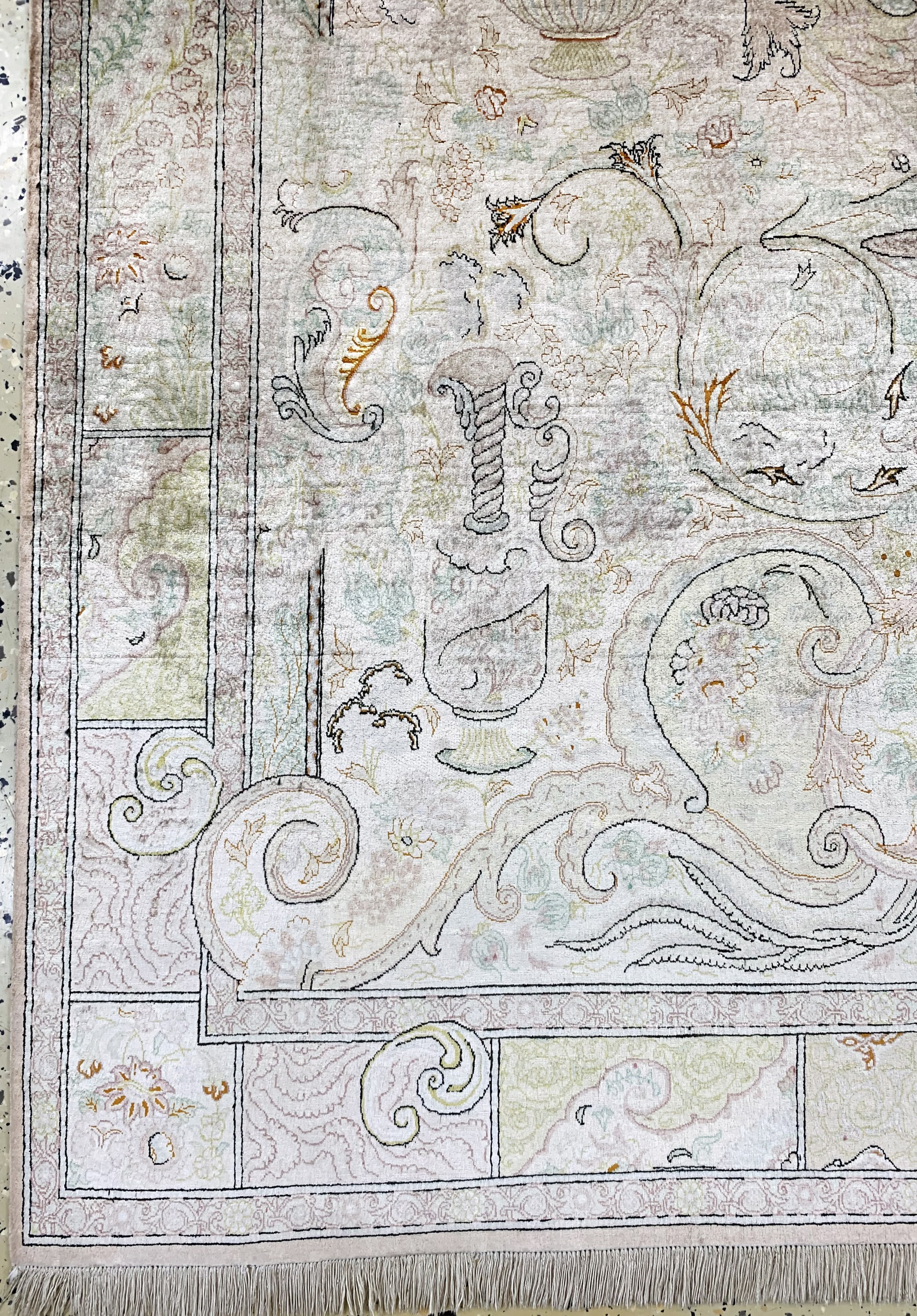 Detail b: Ghom Seide fein Persien, signiert(Akhondi),Ende 20.Jhd, reine Naturseide, ca. 200 x 135 cm, ca. 1,0 Mio. Kn/qm, EHZ: 1-2