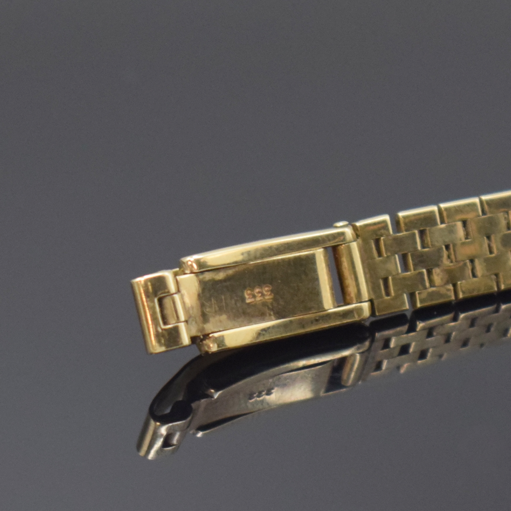 Detail b: ANGELUS Damenarmbanduhr in GG 750/000 am neutralen GG 333/000 Band, Automatik, Schweiz um 1960, 3-teil. Geh., Boden und Glasrand aufgedr., Zifferbl. ...