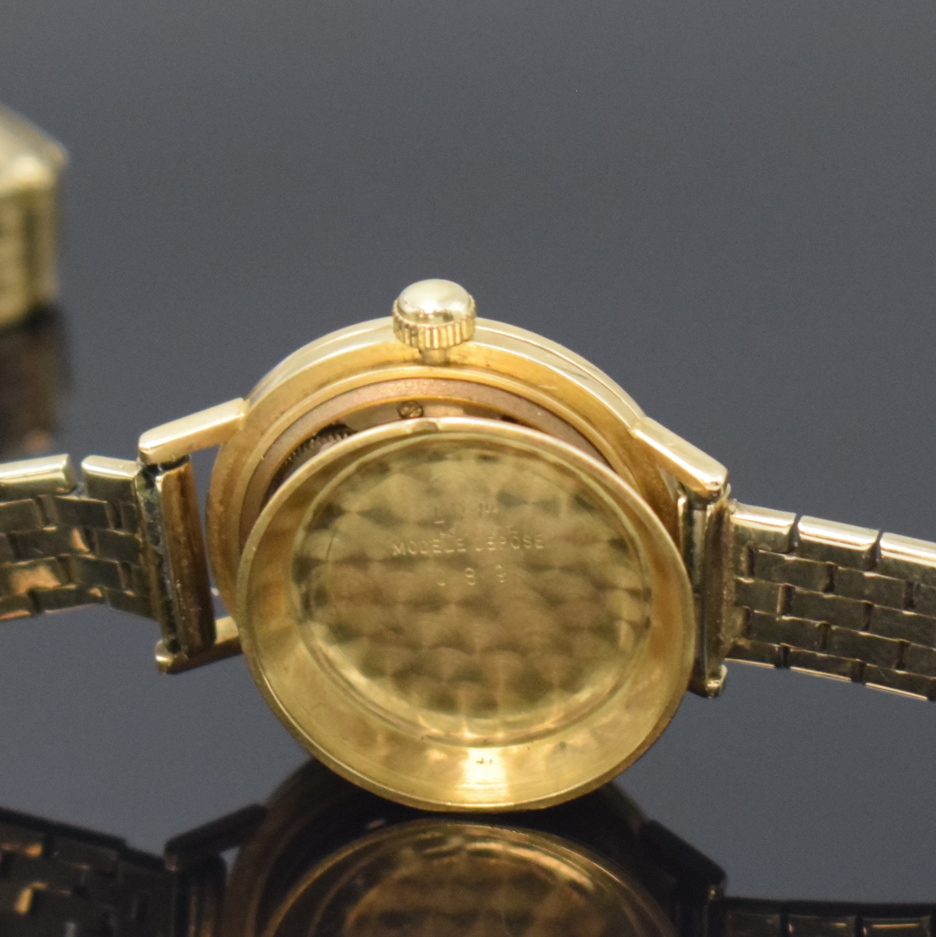 Detail f: ANGELUS Damenarmbanduhr in GG 750/000 am neutralen GG 333/000 Band, Automatik, Schweiz um 1960, 3-teil. Geh., Boden und Glasrand aufgedr., Zifferbl. ...