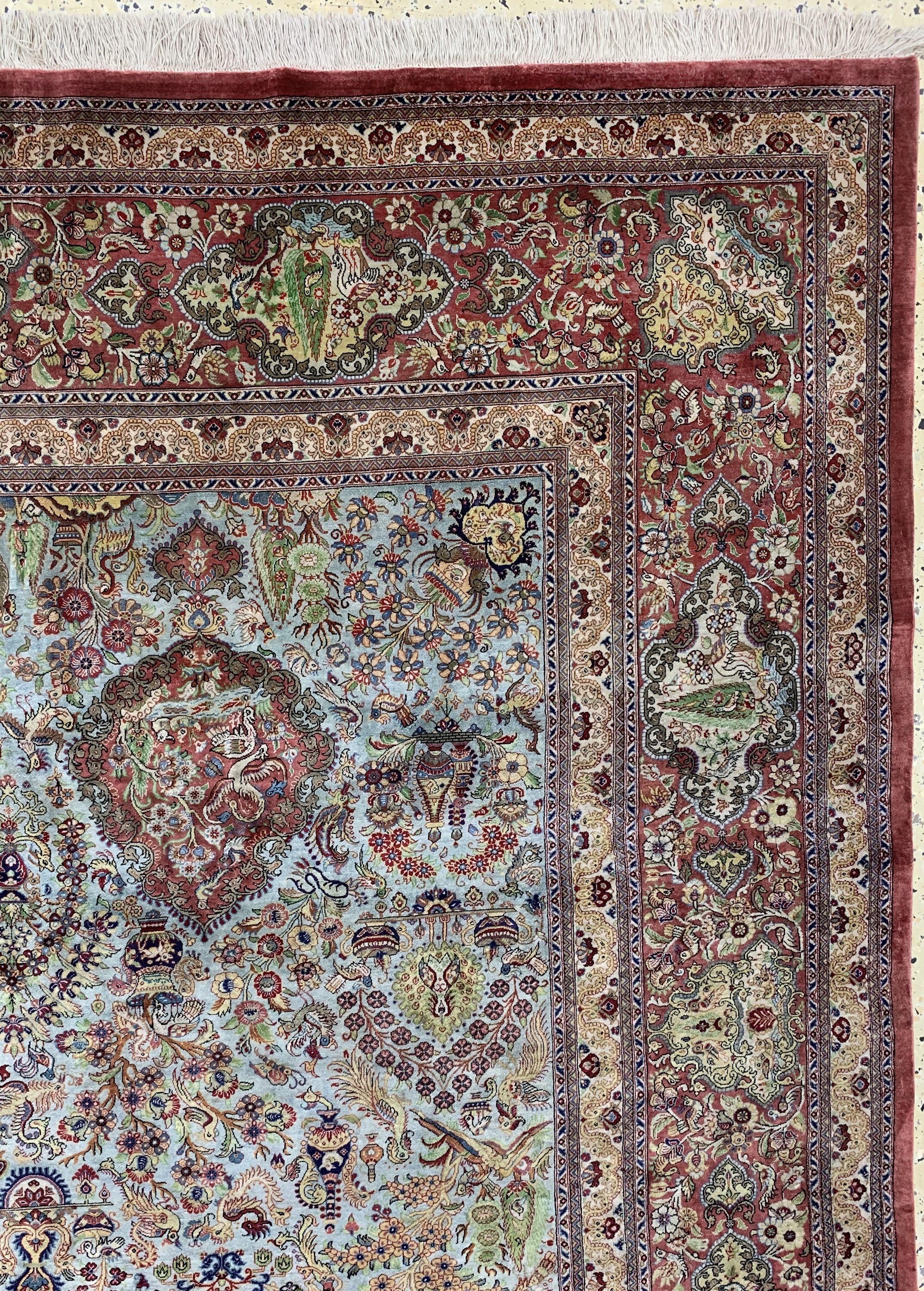 Detail f: Ghom Seide fein Persien, signiert(Shafiy), Ende 20.Jhd, reine Naturseide, ca. 385 x 290 cm, ca. 1,0 Mio. Kn/qm, EHZ: 1-2, (kleine Fleck)