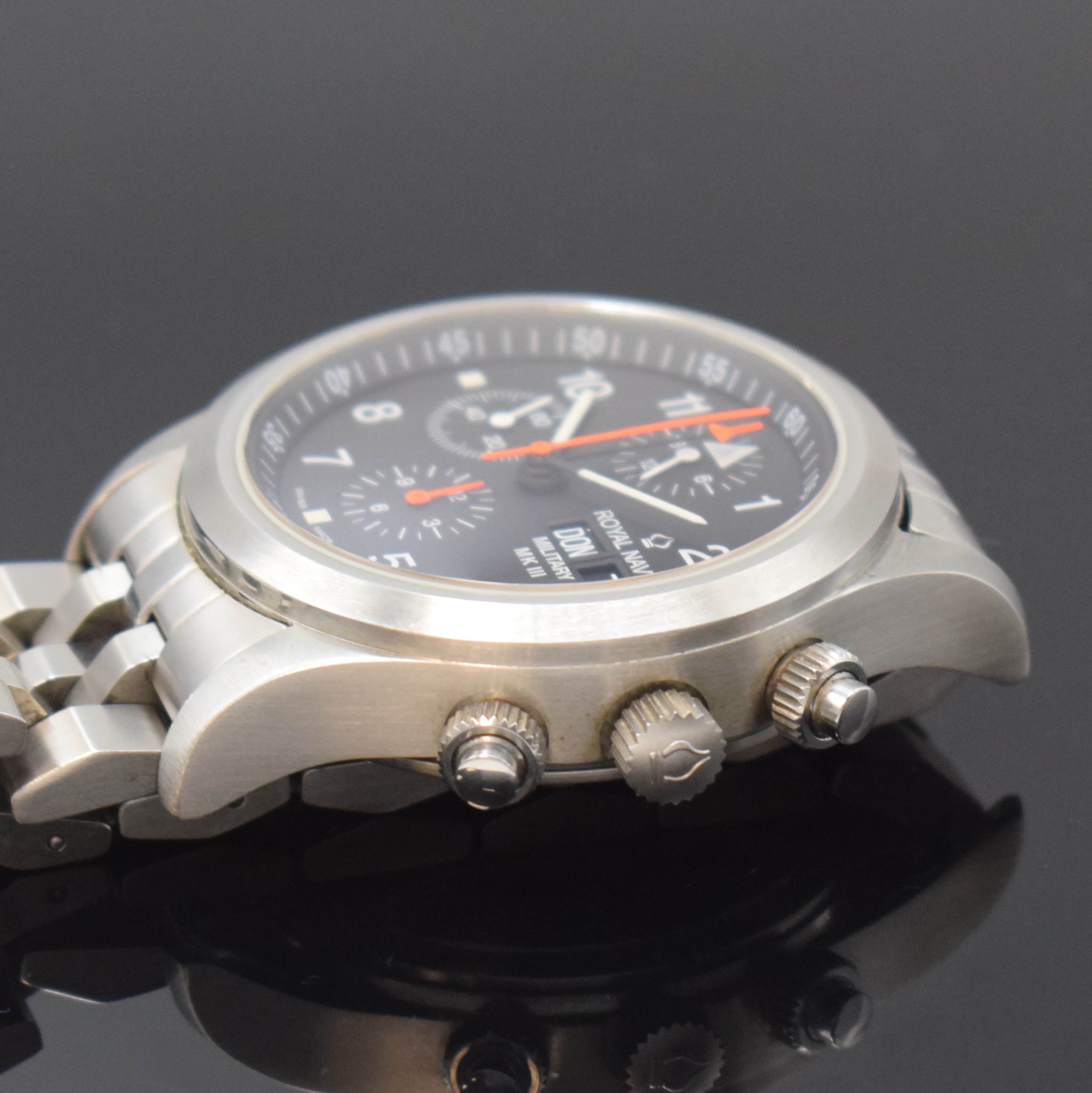 Detail c: ROYAL NAVY Military MK III by Orfina Herrenchronograph Referenz 8190, Schweiz um 2010, Automatik, Edelstahlgeh. inkl. orig. Gliederband m. Faltschl., ...