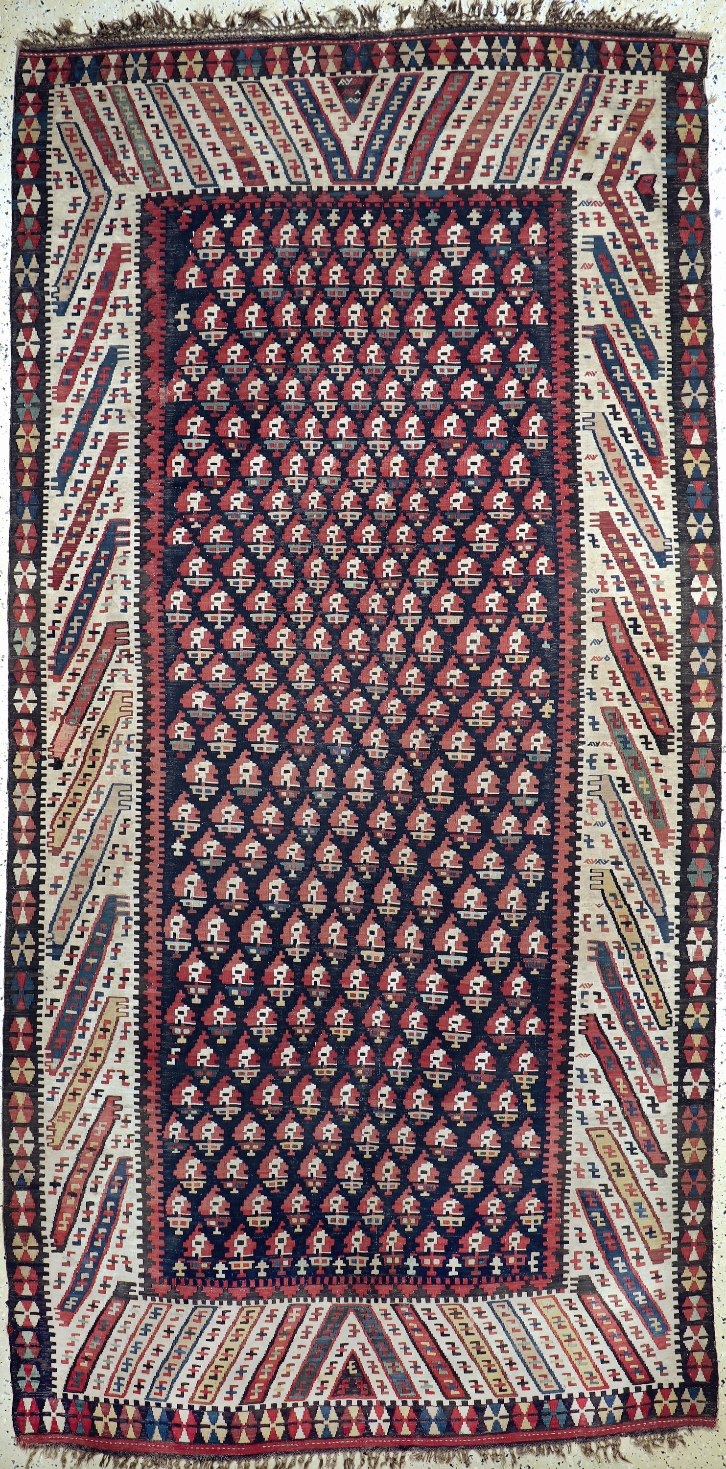 Kuba-Schirwan Kelim antik, Kaukasus, 19.Jhd, Wolle auf Wolle, ca. 325 x 165 cm, EHZ: 2-3,aus Sammlungsauflösung