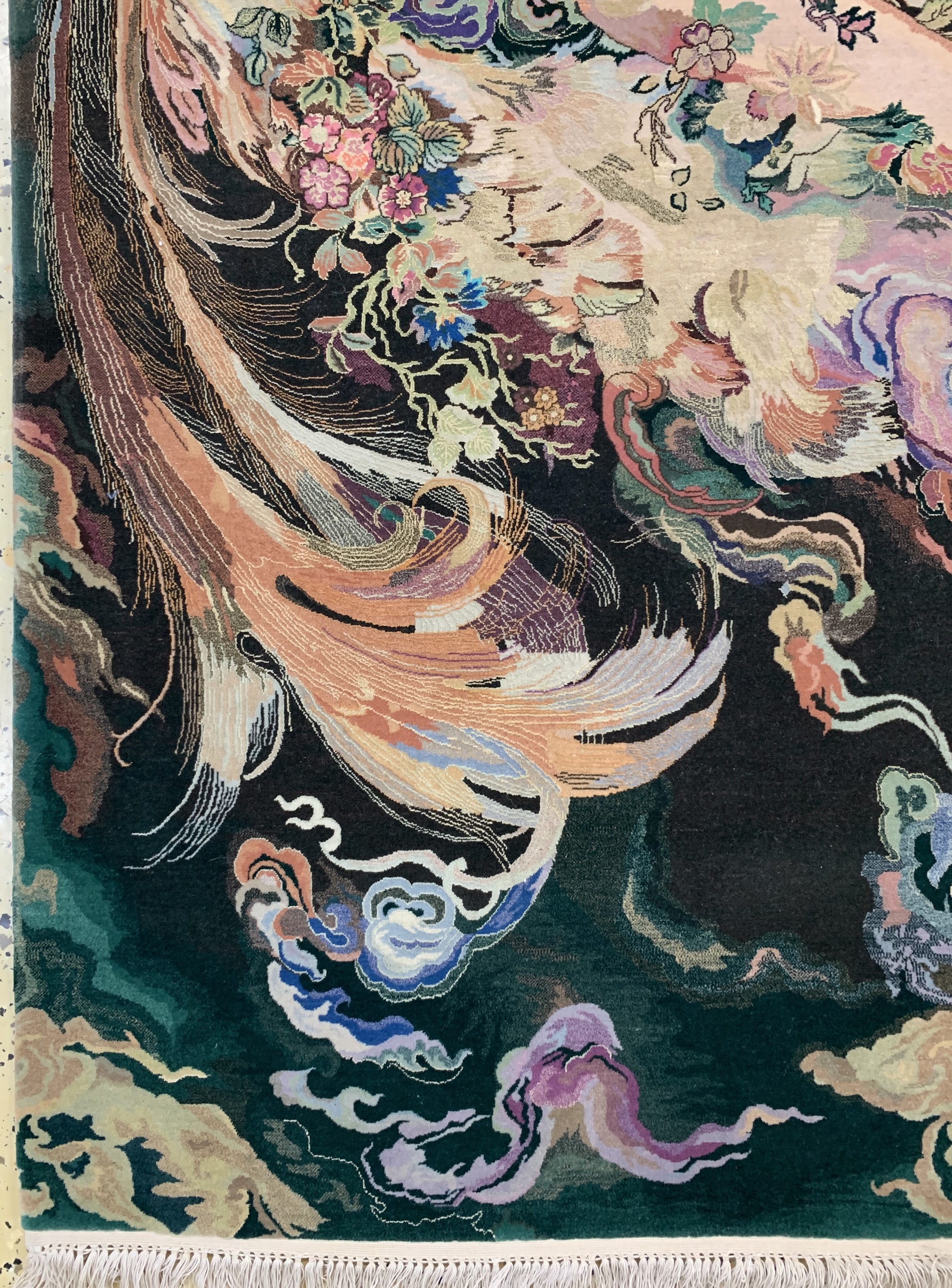 Detail c: Täbriz fein(80 Raj), China, Ende 20.Jhd, Korkwolle mit und auf Seide, ca. 222 x 156 cm,ca. 1,2 Mio. Kn/qm, EHZ: 1-2