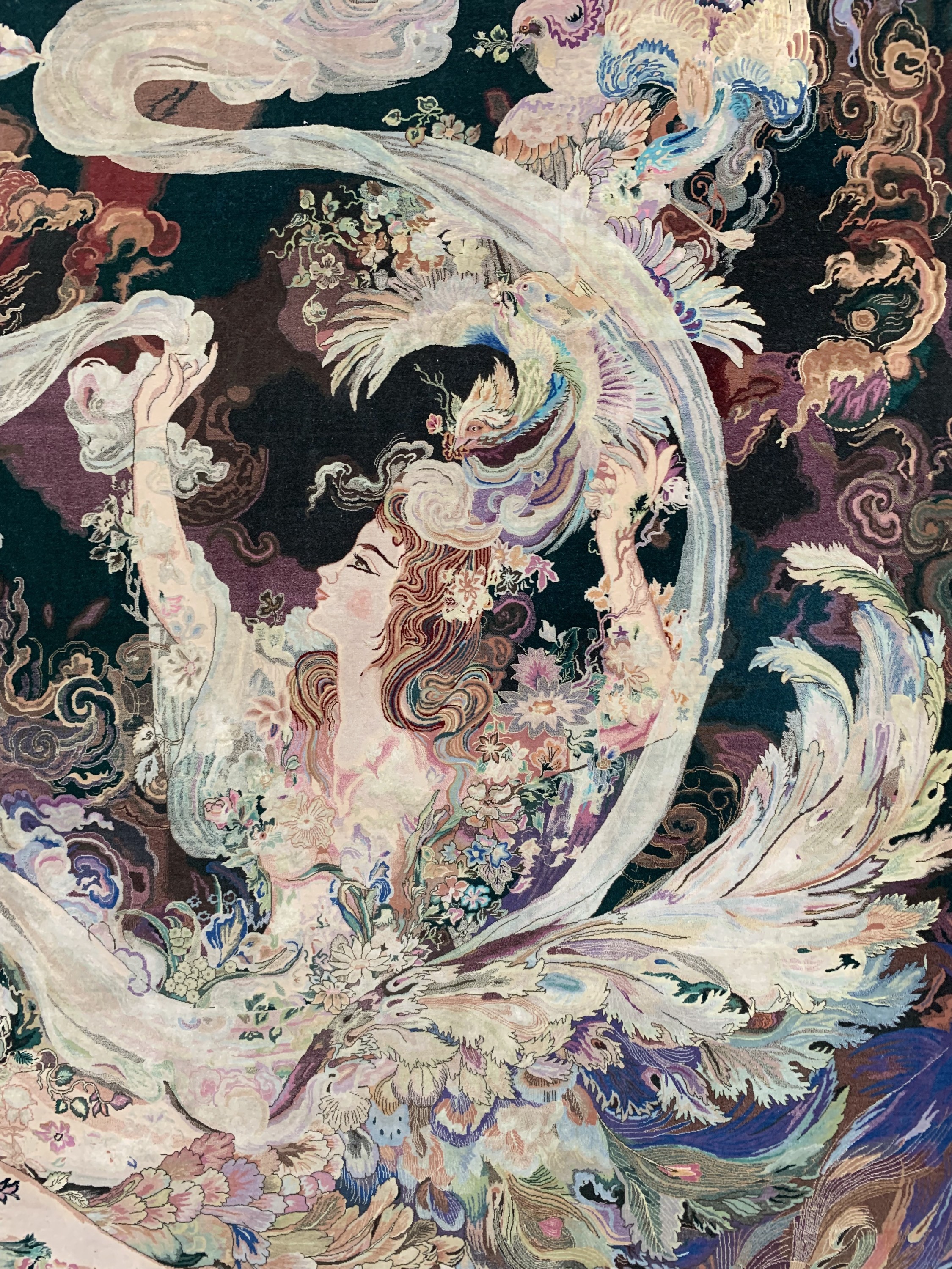 Detail e: Täbriz fein(80 Raj), China, Ende 20.Jhd, Korkwolle mit und auf Seide, ca. 222 x 156 cm,ca. 1,2 Mio. Kn/qm, EHZ: 1-2