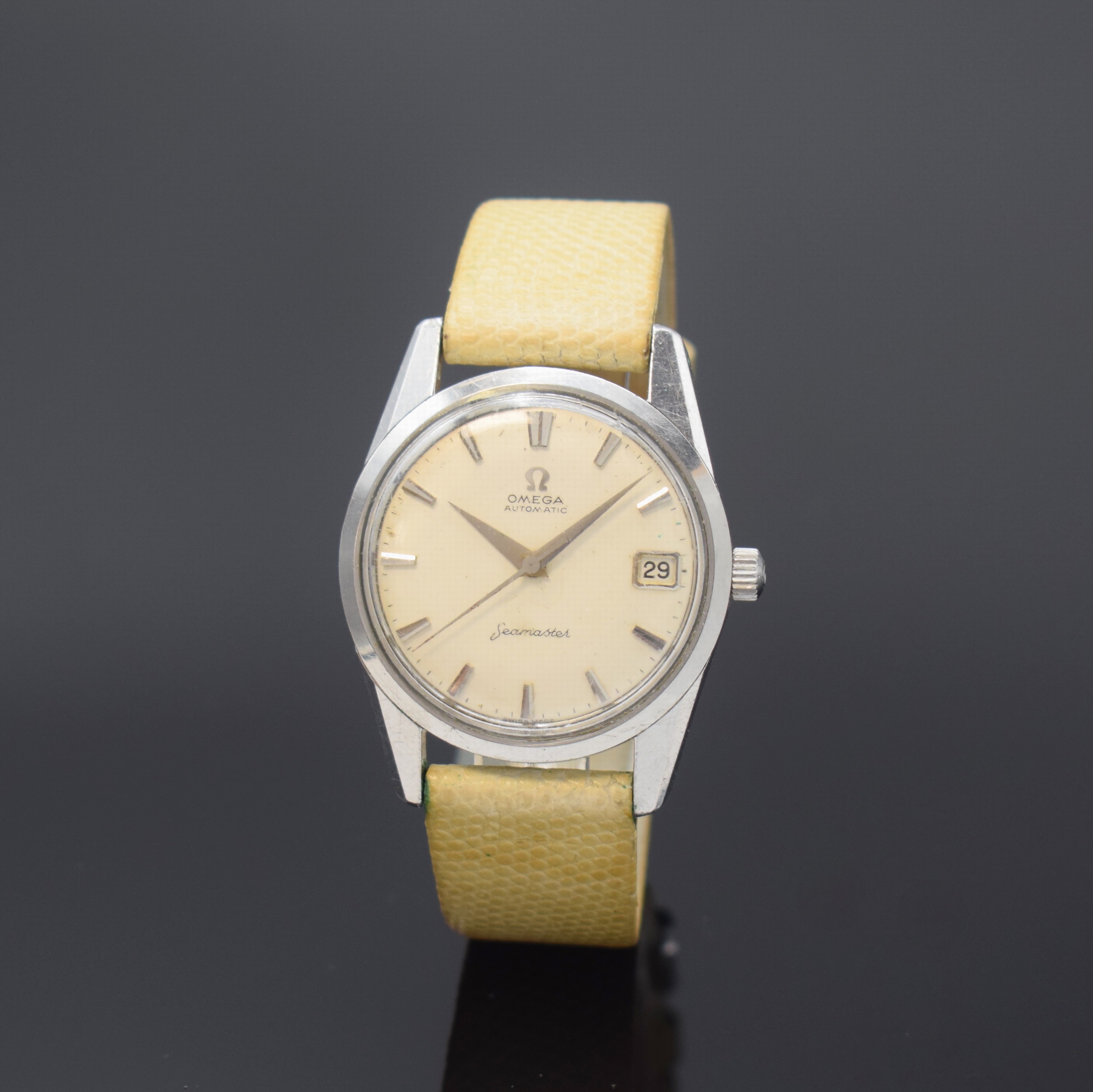 OMEGA Seamaster Herrenarmbanduhr Referenz 14701 2 SC, Schweiz um 1961, Automatik, Edelstahlgeh., Boden m. Seepferdchen-Logo geschr., silbernes ...