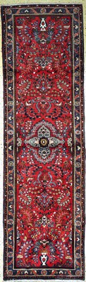 Image 26859357 - Mehraban, Persien, Neuwertig, Wolle auf Baumwolle, ca. 298 x 88 cm Schätzpreis: ...