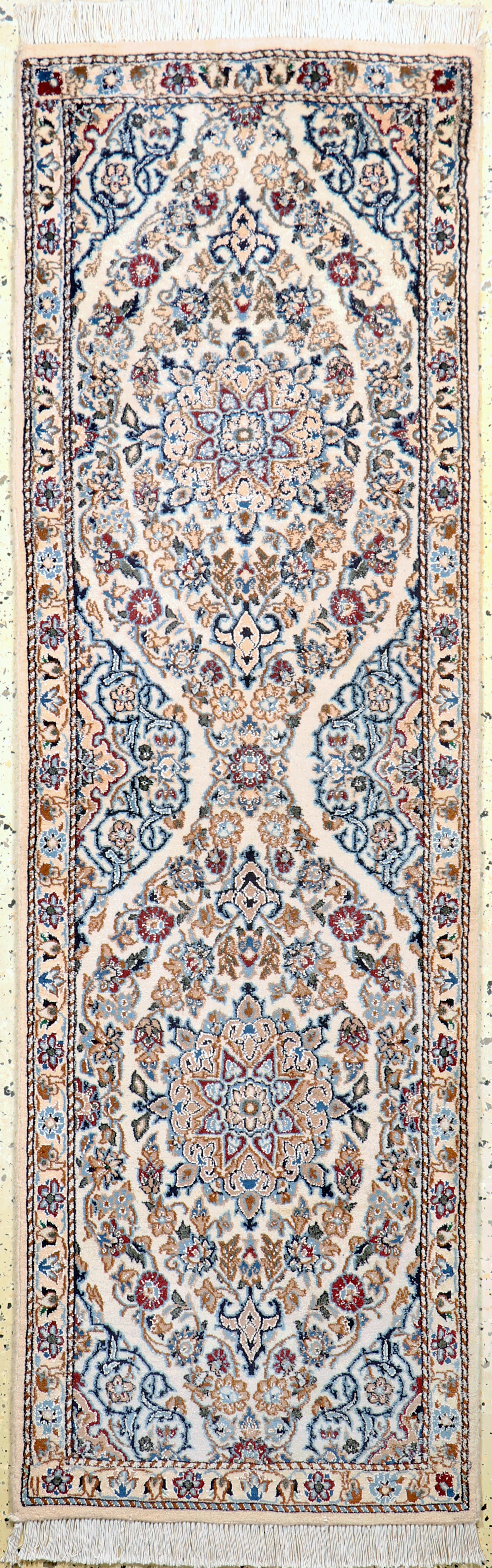 Image 26859411 - Nain fein, Persien, Neuwertig, Wolle auf Baumwolle, ca. 190 x 60 cm Schätzpreis: 590, ...