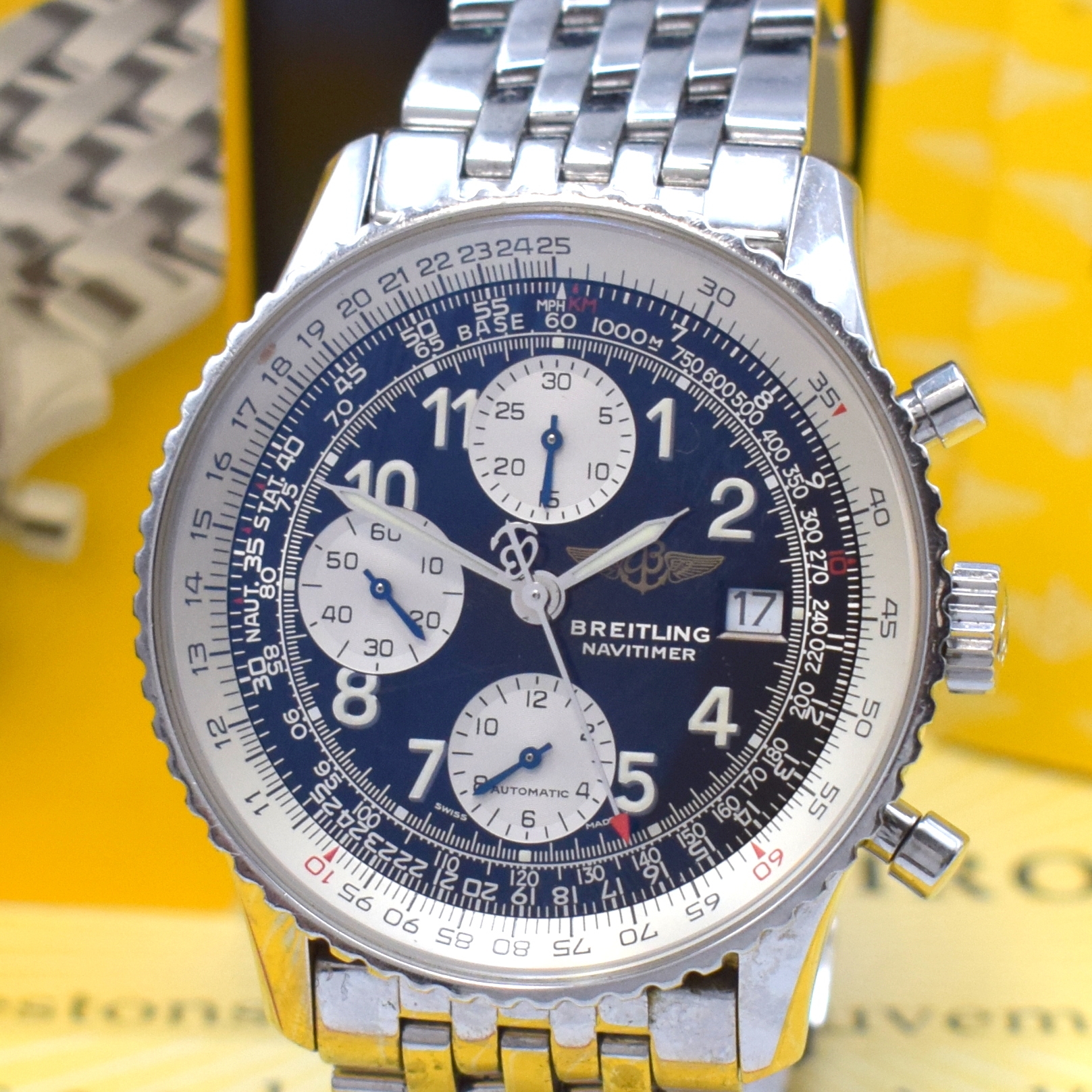Detail a: BREITLING Armbandchronograph Old Navitimer Referenz A13322, Automatik, Chronometer in Edelstahl inkl. Pilotband m. Faltschließe, entsp. Saphirglas, ...