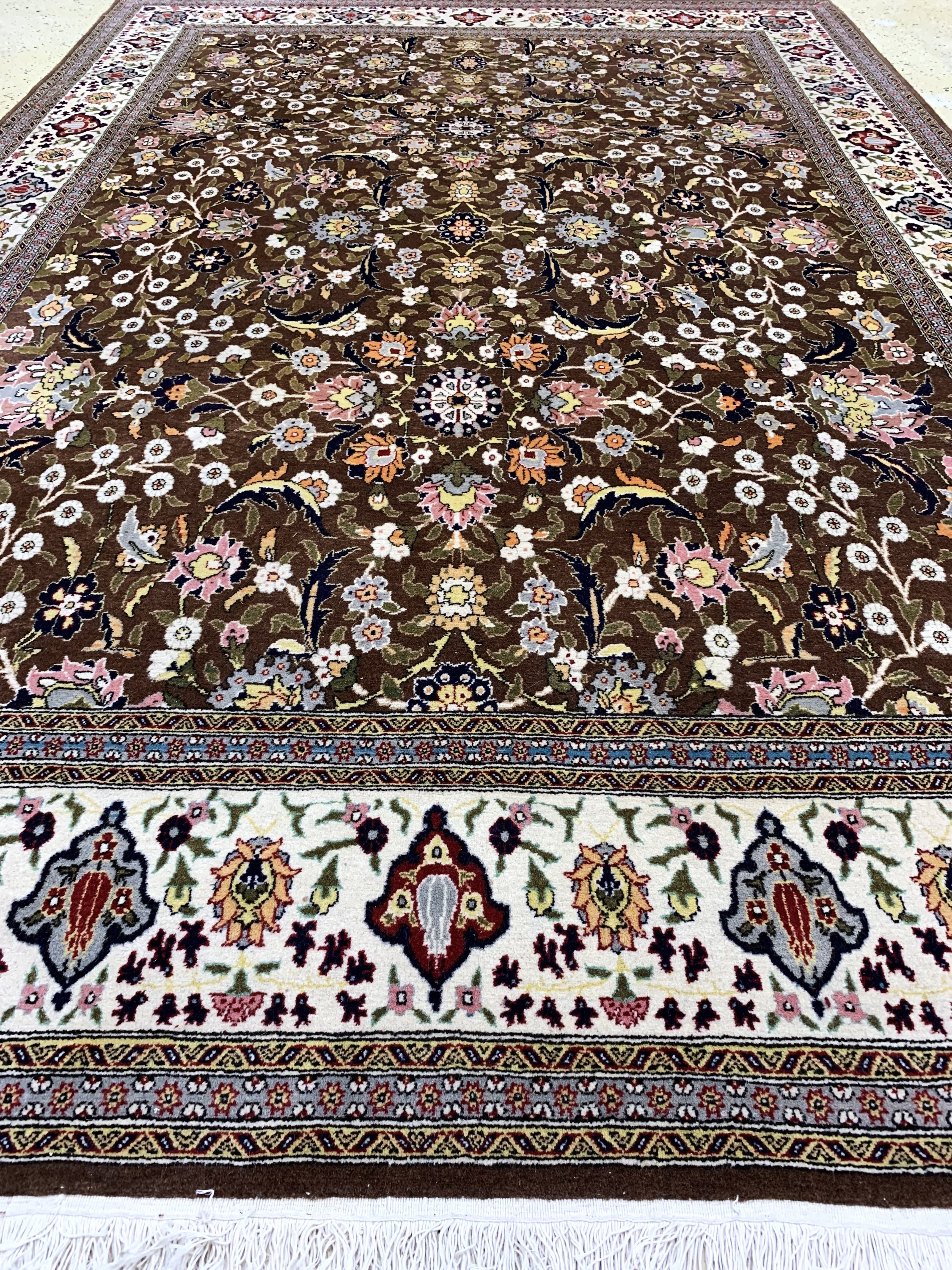 Detail f: Hereke, Türkei, Ende 20.Jhd., Wolle auf Baumwolle, ca. 295 x 197 cm, EHZ: 1-2