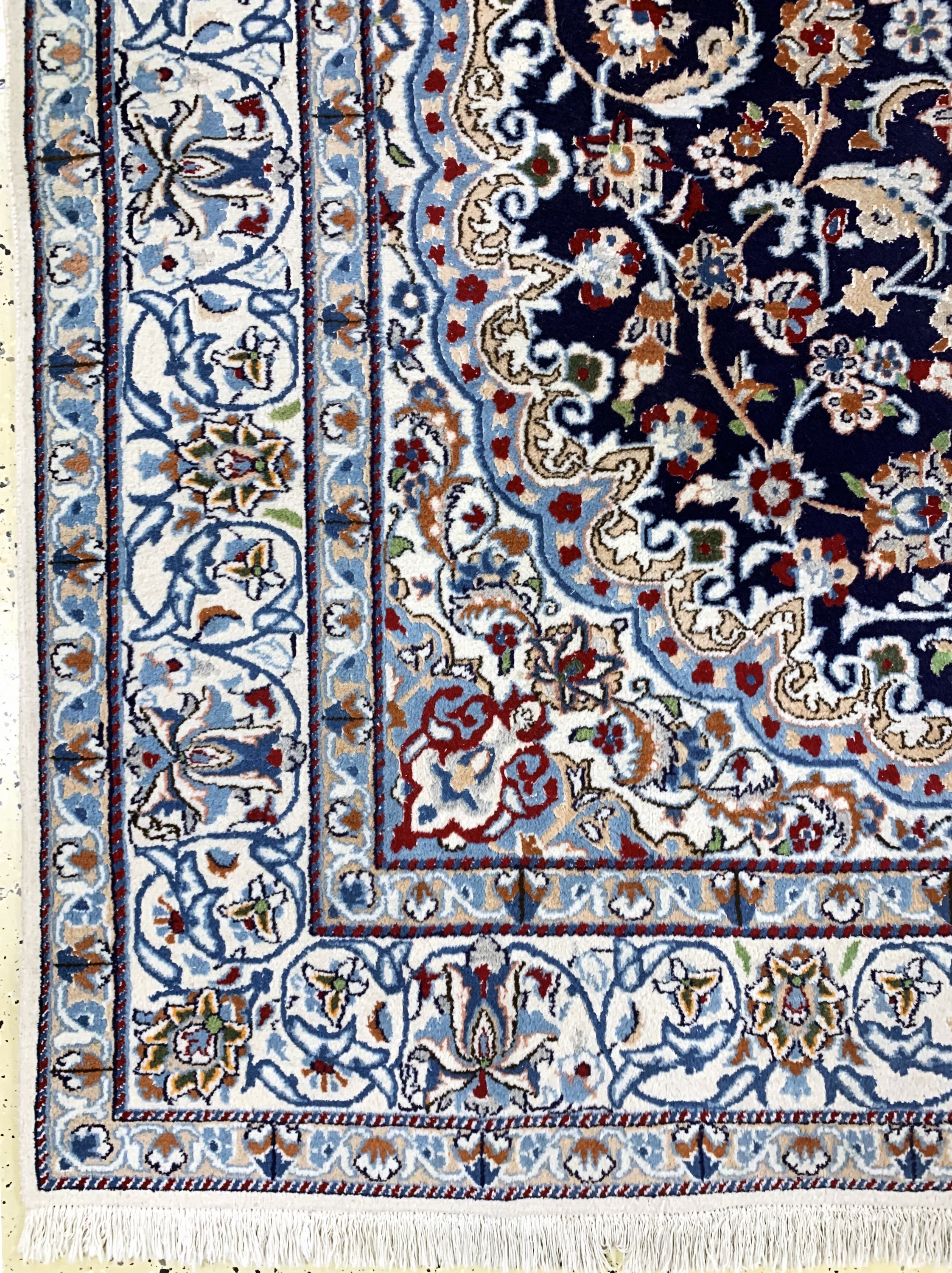 Detail b: Nain, Persien, Ende 20.Jhd, Wolle auf Baumwolle, ca. 300 x 204 cm, EHZ: 2