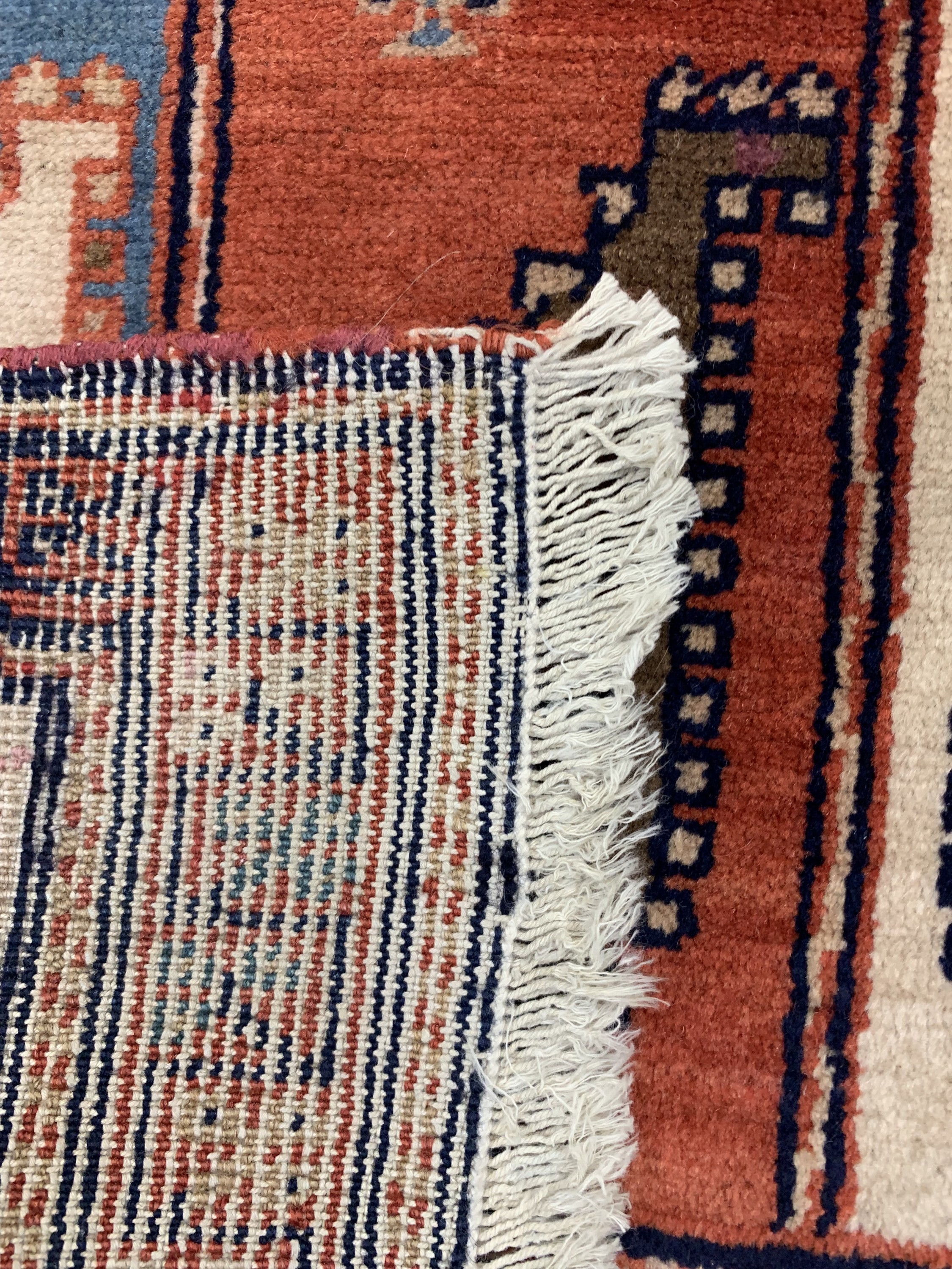Detail e: Meschgin alt, Persien, Anfang 20.Jhd, Wolleauf Baumwolle, ca. 194 x 97 cm, EHZ: 2, (kleine Restaurierungen)