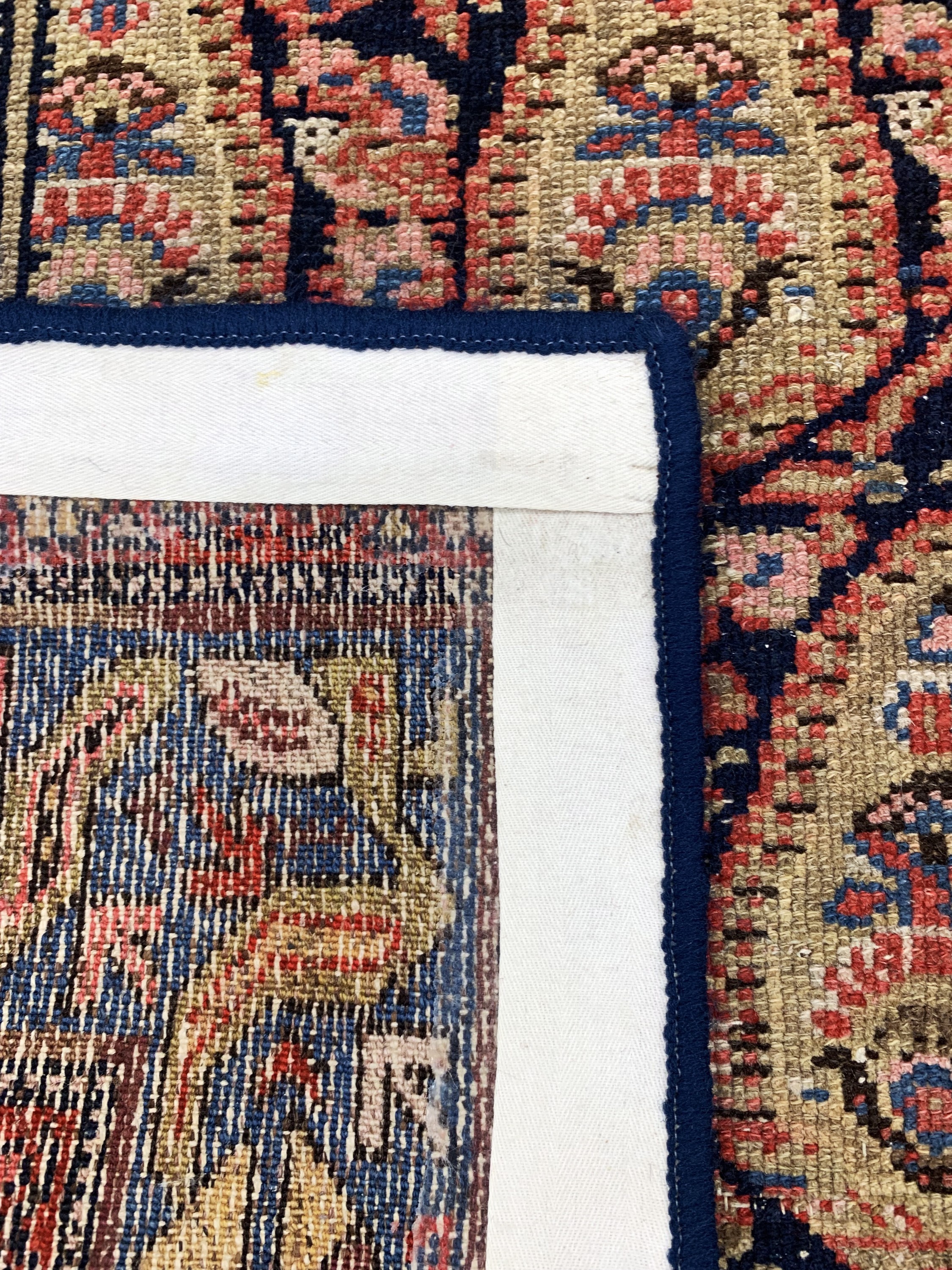 Detail e: Antiker Malayer, Persien, 19.Jhd, Wolle aufBaumwolle, ca. 195 x 125 cm, EHZ: 3