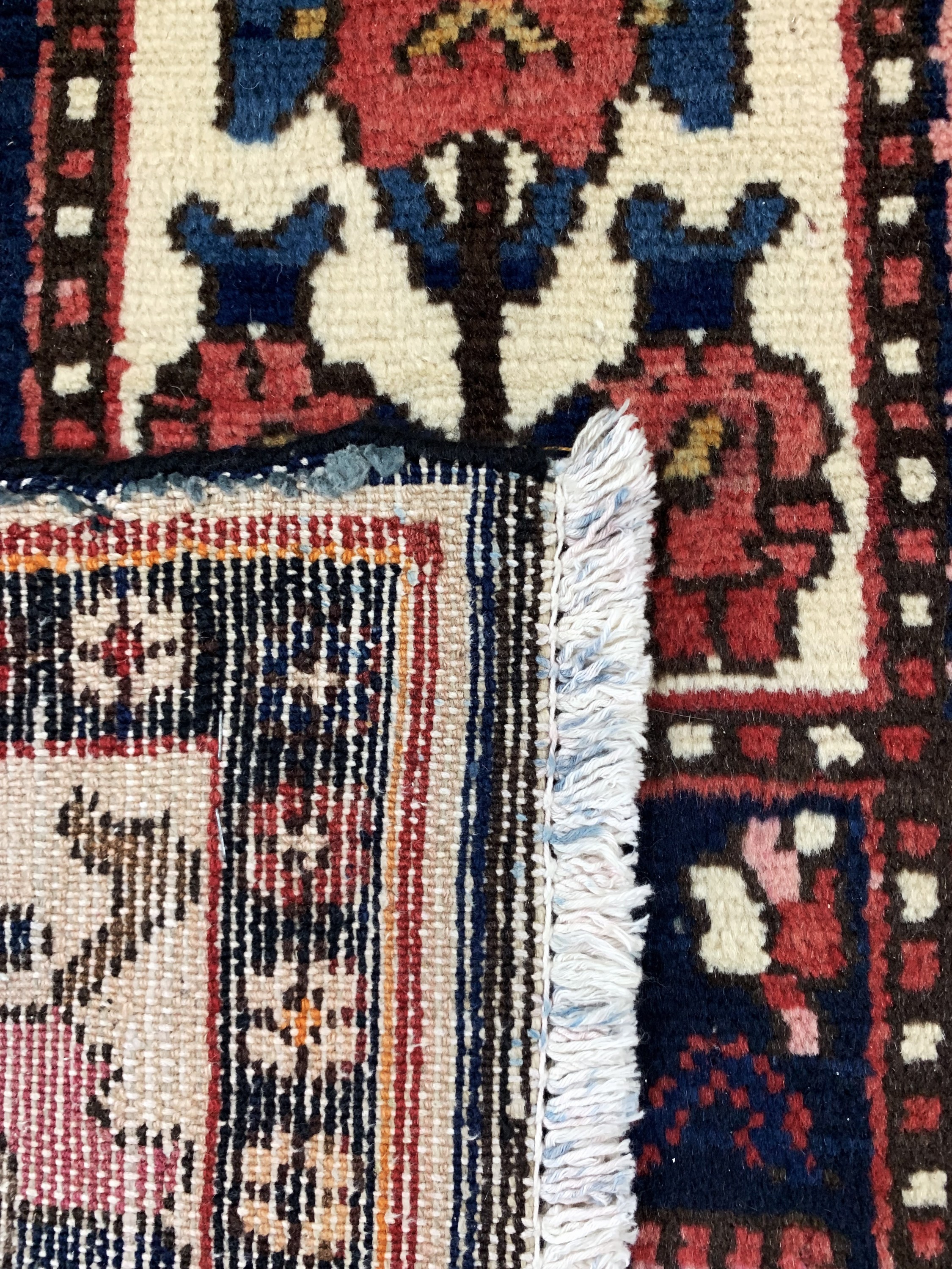 Detail f: Bachtiar, Persien, Mitte 20.Jhd, Wolle auf Baumwolle, ca. 297 x 160 cm, EHZ: 2