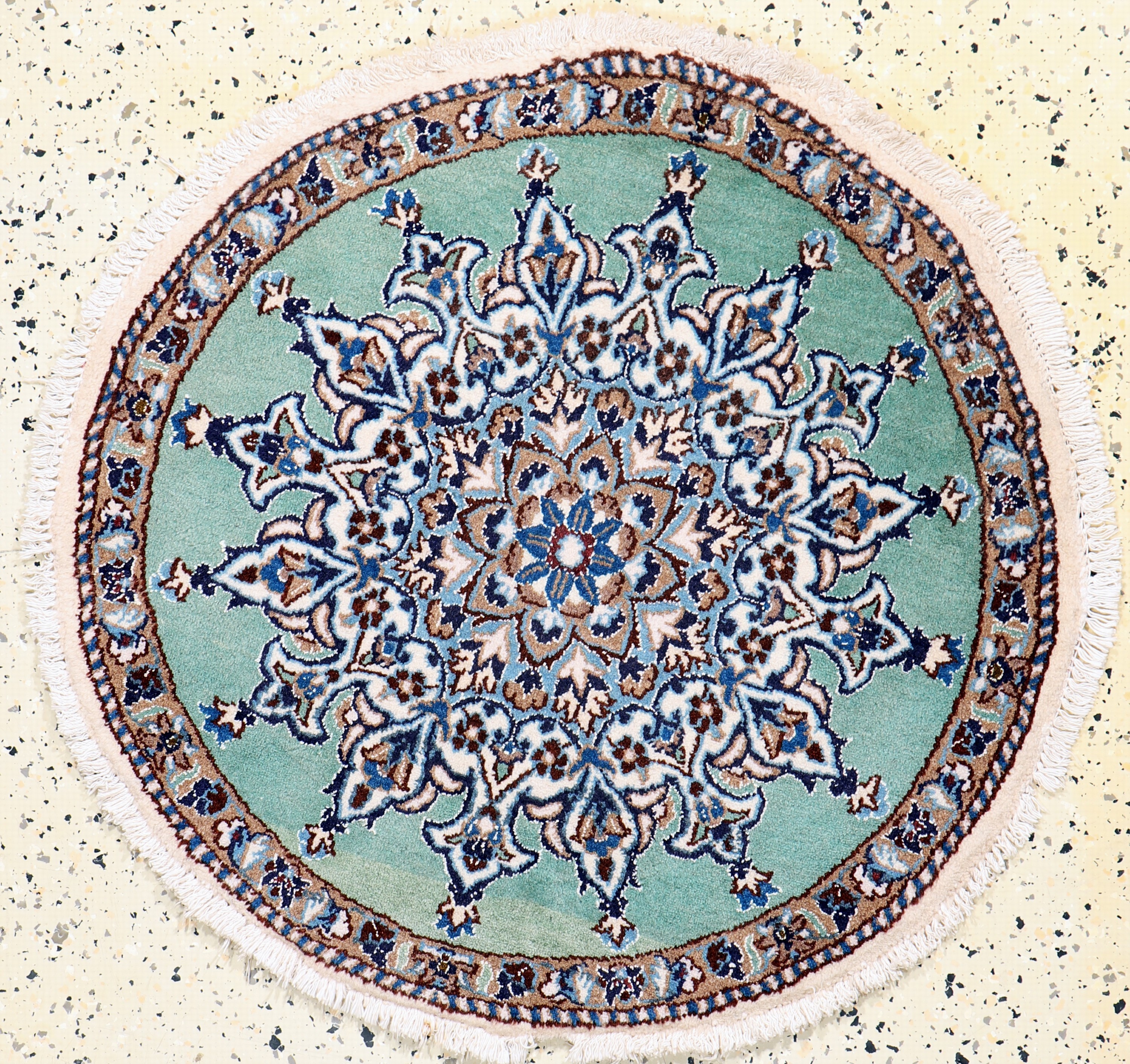 Image 26859581 - Nain, Persien, Neuwertig, Wolle auf Baumwolle, durchmesser: ca. 78 cm, (Abrasch) ...