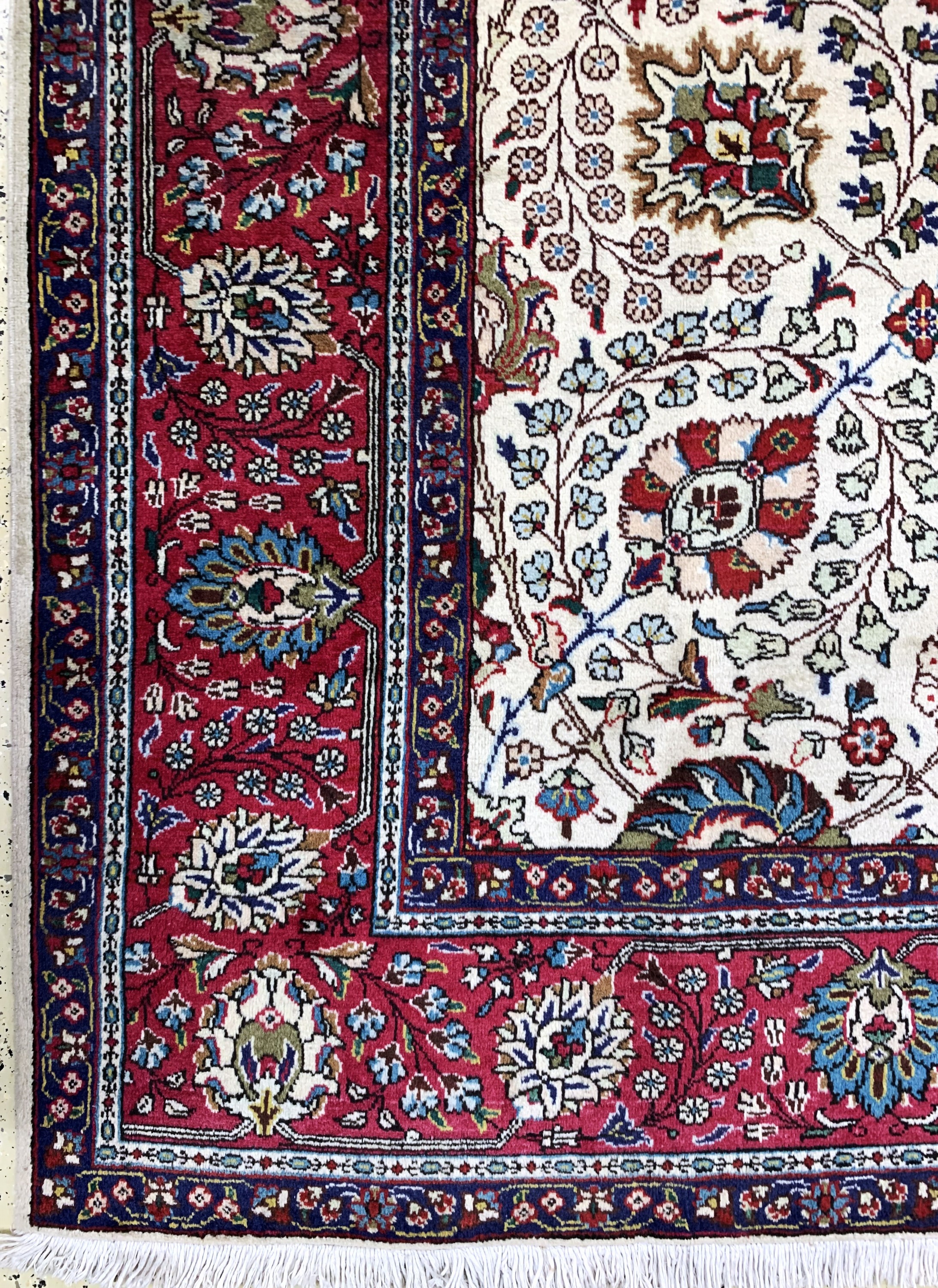 Detail b: Täbriz, Persien, ca. 50 Jahre, Wolle auf Baumwolle, ca. 392 x 300 cm, EHZ: 2