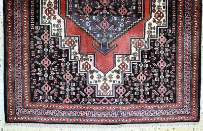 26859568b - Senneh alt, Persien, Mitte 20.Jhd, Wolle auf Baumwolle, ca. 156 x 126 cm, EHZ: 2 ...