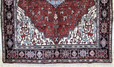 26859576c - Gholtogh alt, Persien, Mitte 20.Jhd, Wolle auf Baumwolle, ca. 207 x 130 cm, EHZ: 2 ...
