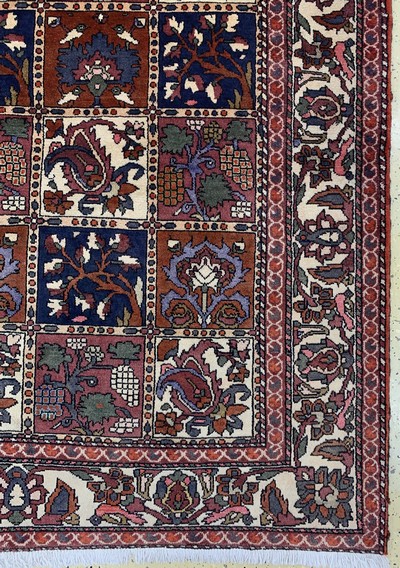 26859578a - Bachtiar alt, Persien, Mitte 20.Jhd, Wolle auf Baumwolle, ca. 307 x 170 cm, EHZ: 2 ...