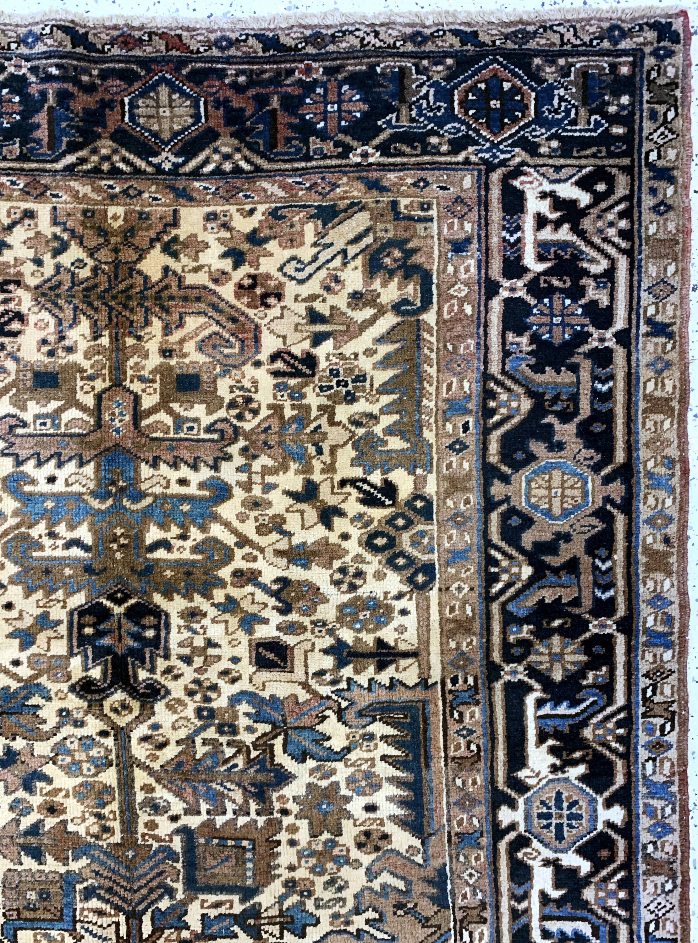 Detail e: Heriz alt, Persien, Mitte 20.Jhd, Wolle aufBaumwolle, ca. 325 x 242 cm, EHZ: 2
