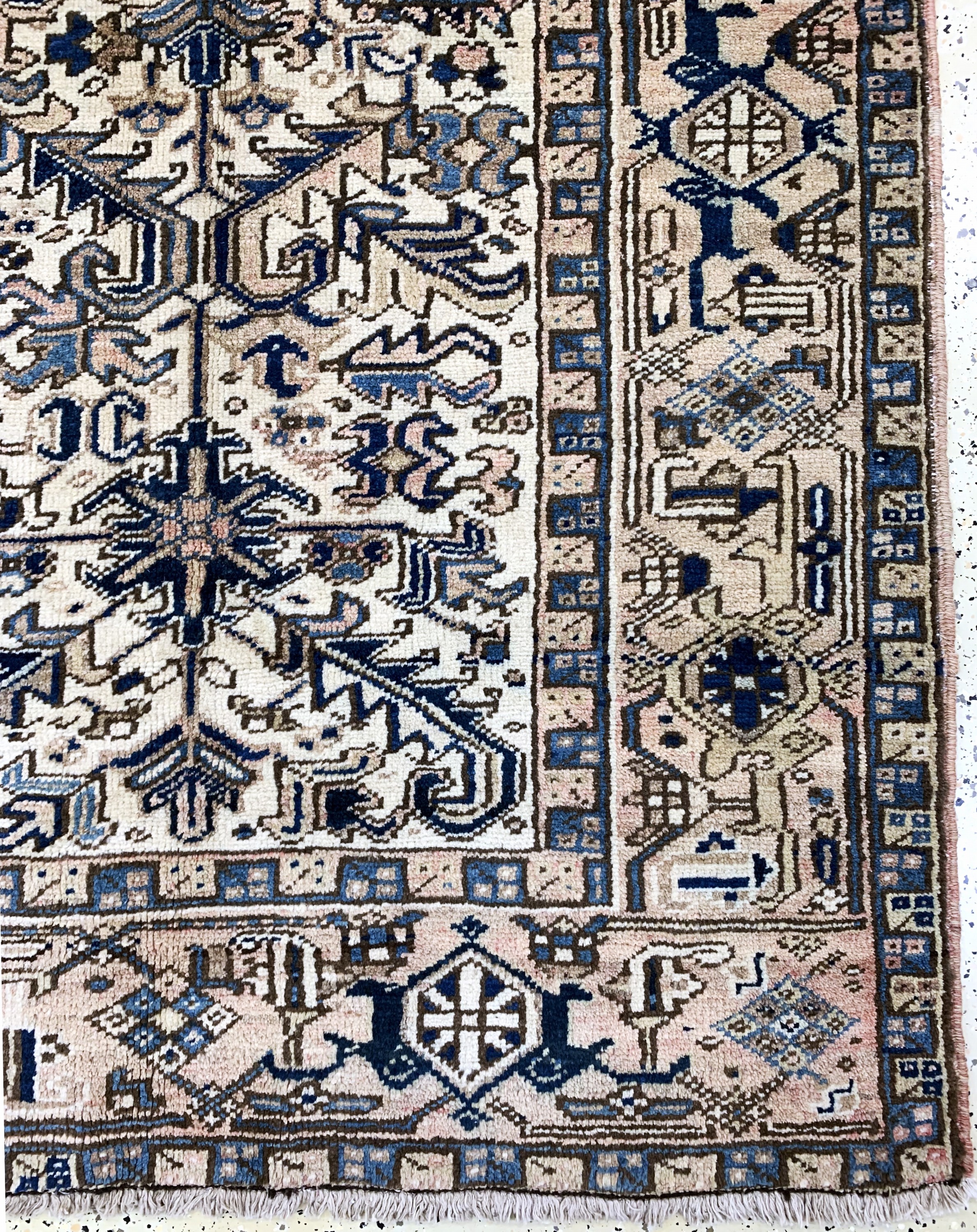 Detail a: Heriz alt, Persien, Mitte 20.Jhd, Wolle aufBaumwolle, ca. 242 x 215 cm, EHZ: 2