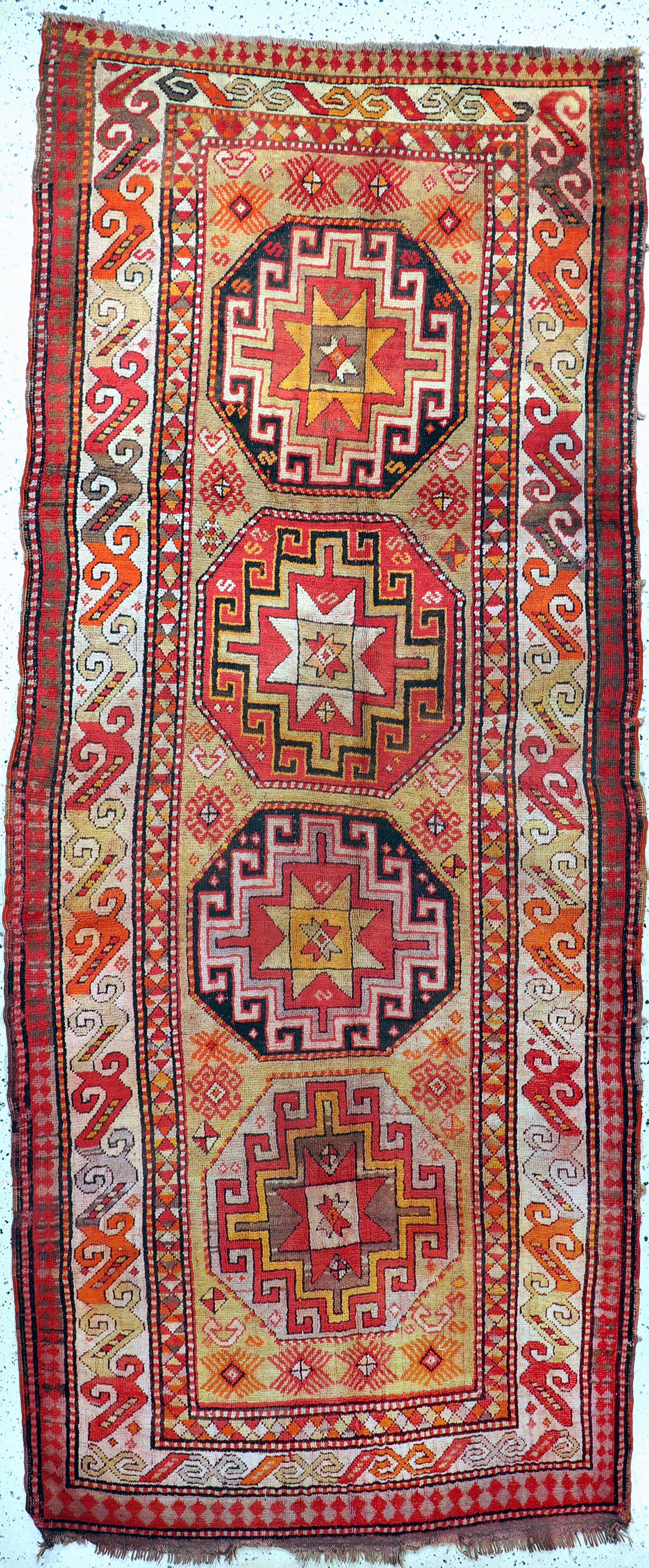 Image 26859608 - Kazak antik, Kaukasus, um 1900, Wolle auf Wolle, ca. 332 x 140 cm, EHZ: 3 Schätzpreis: ...