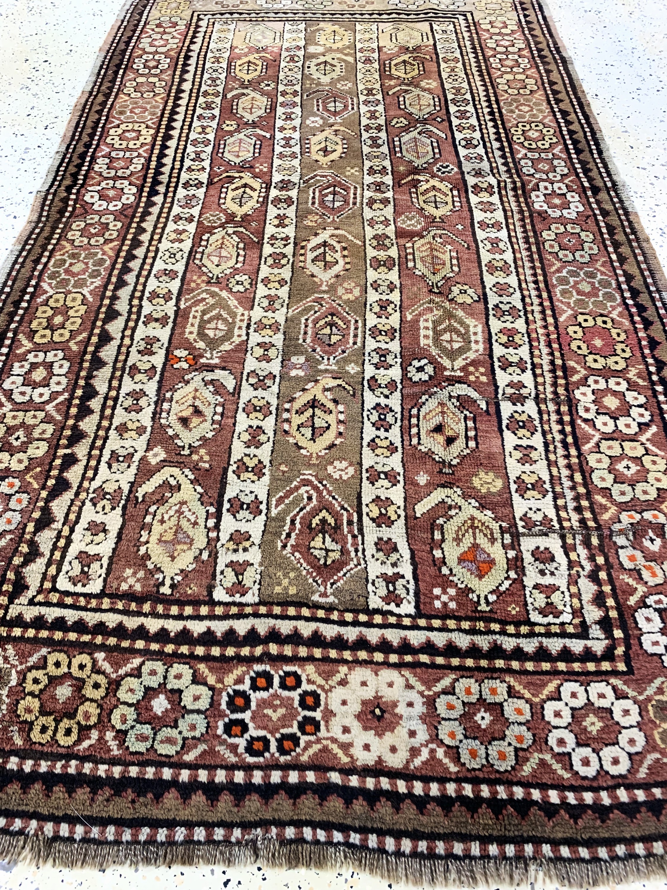 Detail d: Karabagh antik, Kaukasus, um 1900, Wolle auf Wolle, ca. 186 x 112 cm, EHZ: 2-3