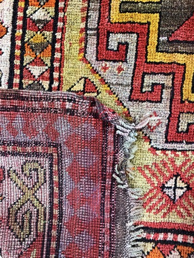 26859608f - Kazak antik, Kaukasus, um 1900, Wolle auf Wolle, ca. 332 x 140 cm, EHZ: 3 Schätzpreis: ...