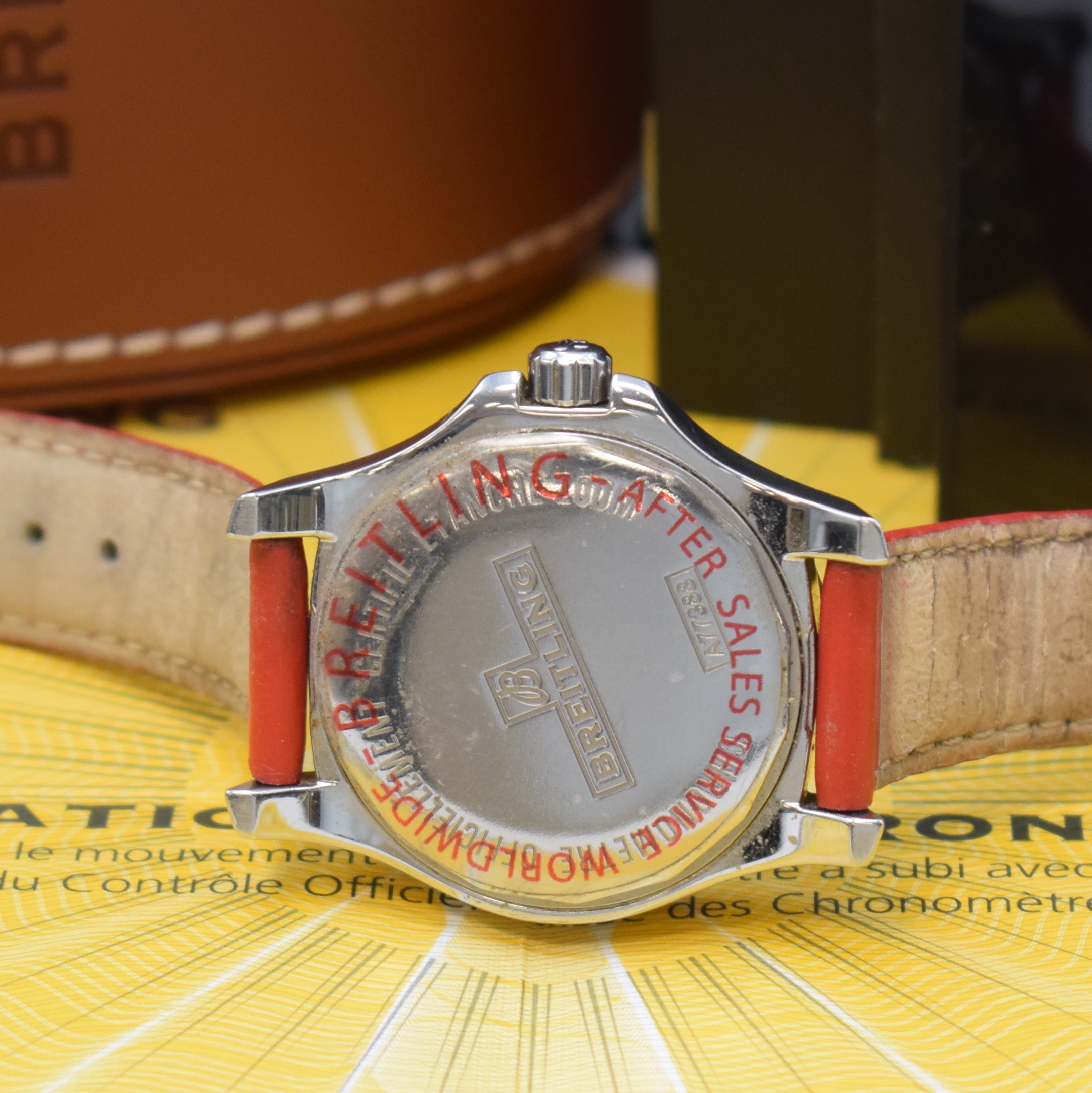 Detail c: BREITLING Colt Armbanduhr Chronometer mit Diamanten Referenz A77388, Schweiz verk. lt. beil. Pap. 09/2017, quarz, Boden u. Krone verschr., m. ...