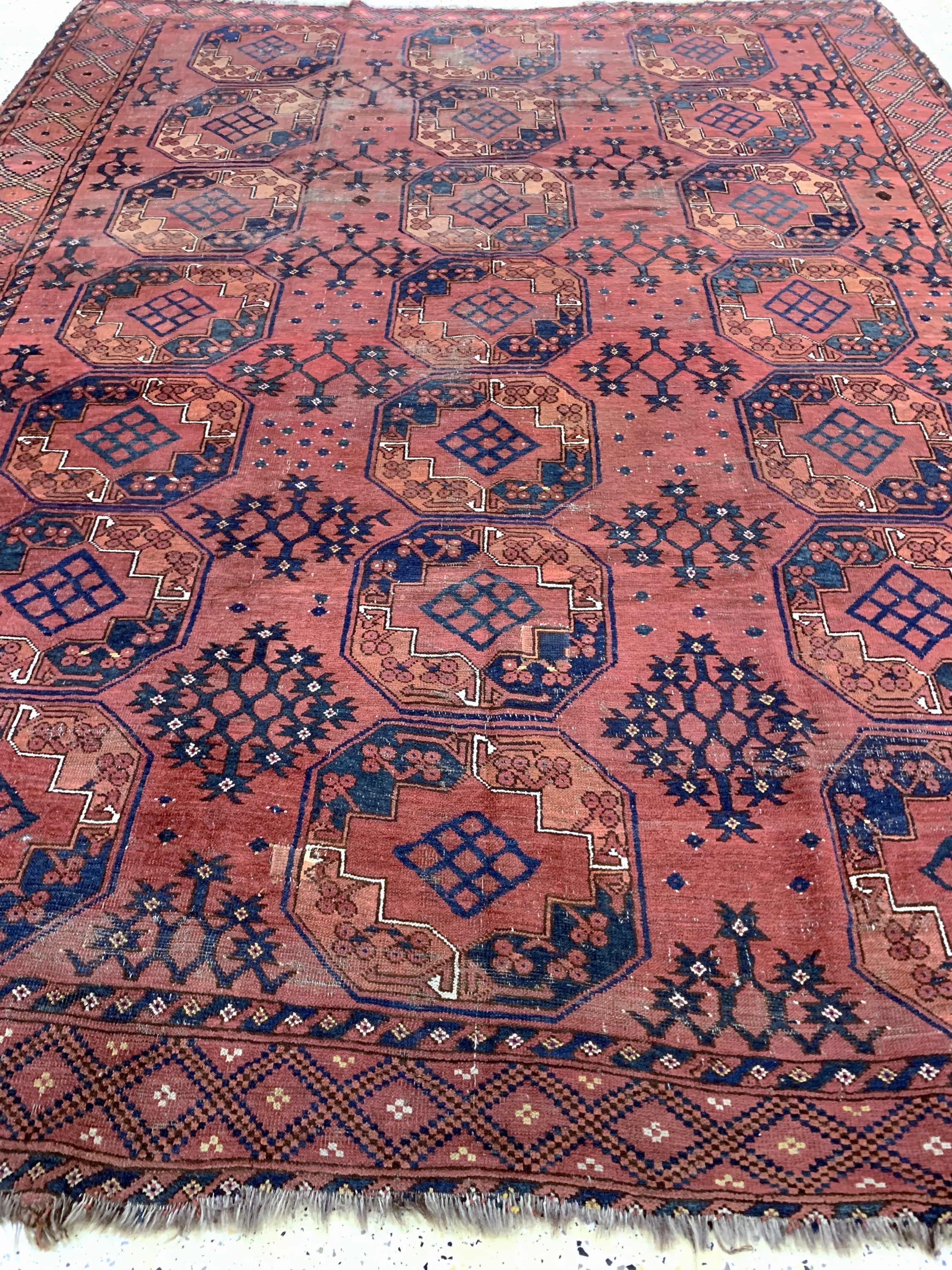 Detail f: Ersari antik, Turkmenistan, 19.Jhd, Wolle auf Wolle, ca. 286 x 220 cm, EHZ: 4