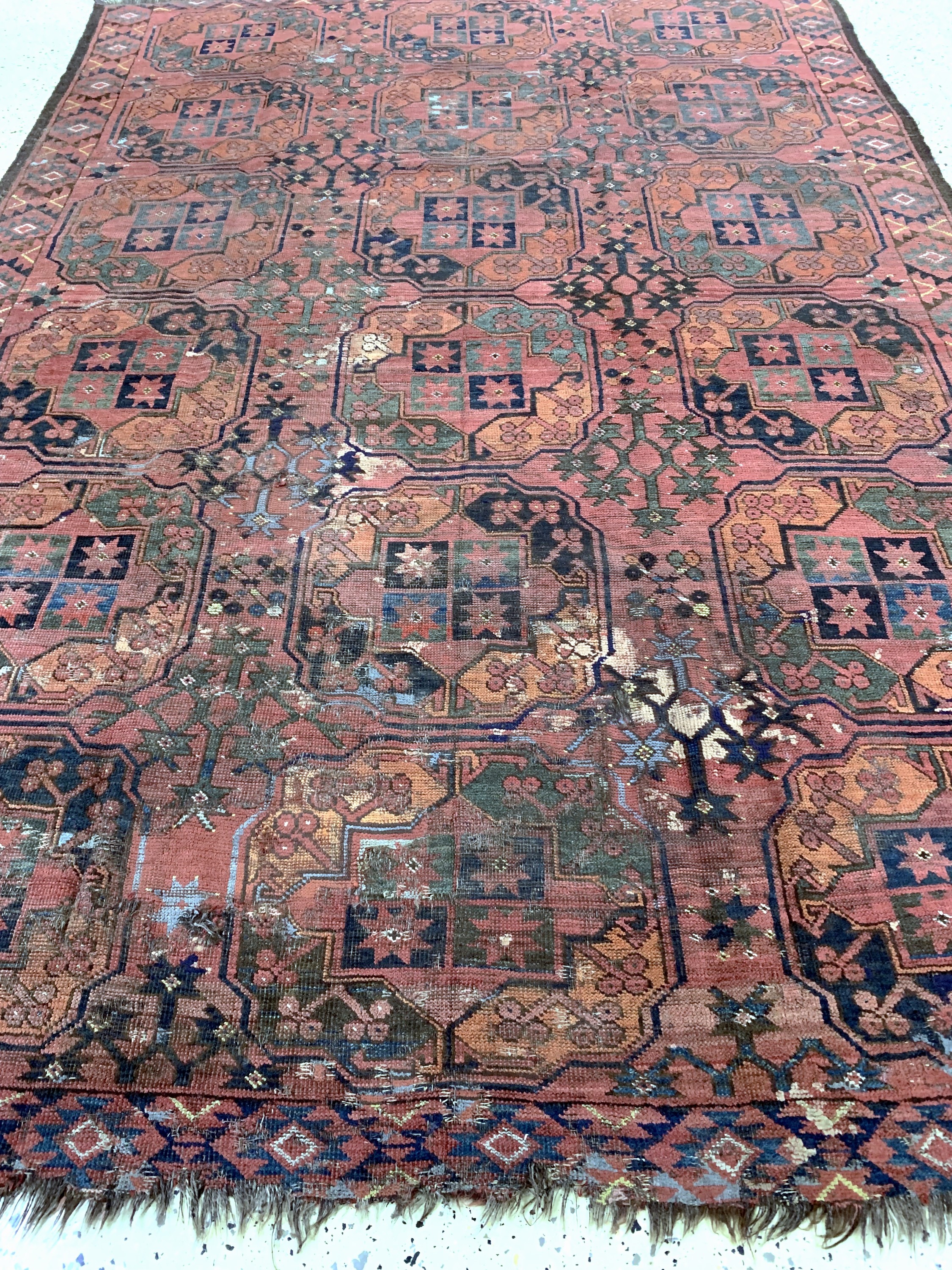 Detail e: Ersari antik, Turkmenistan, 19.Jhd, Wolle auf Wolle, ca. 288 x 201 cm, EHZ: 4