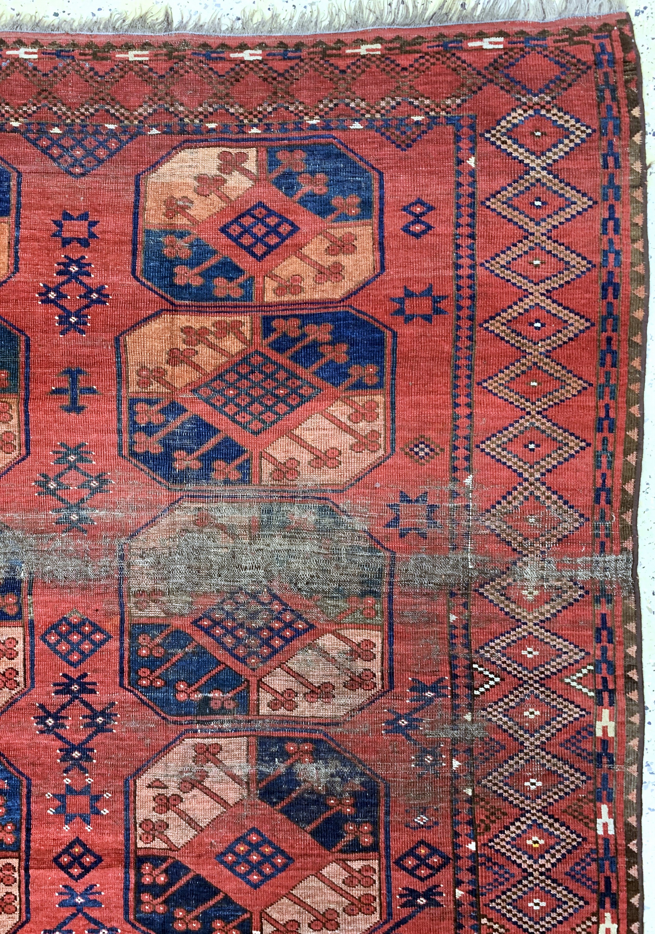 Detail d: Ersari antik, Turkmenistan, 19.Jhd, Wolle auf Wolle, ca. 263 x 213 cm, EHZ: 4