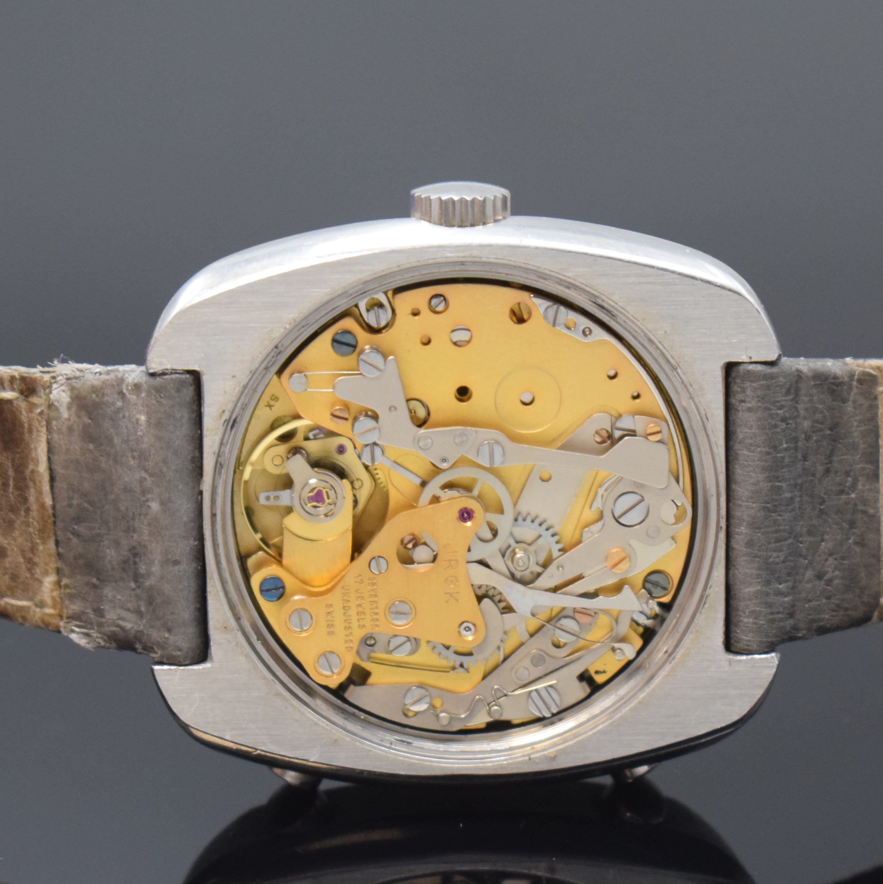Detail e: DUGENA seltener vintage Armbandchronograph, Schweiz um 1968, Automatik mit Microrotor, Edelstahlgeh., Boden verschr., 30 Min.- Stoppz., Index bei 5 ...